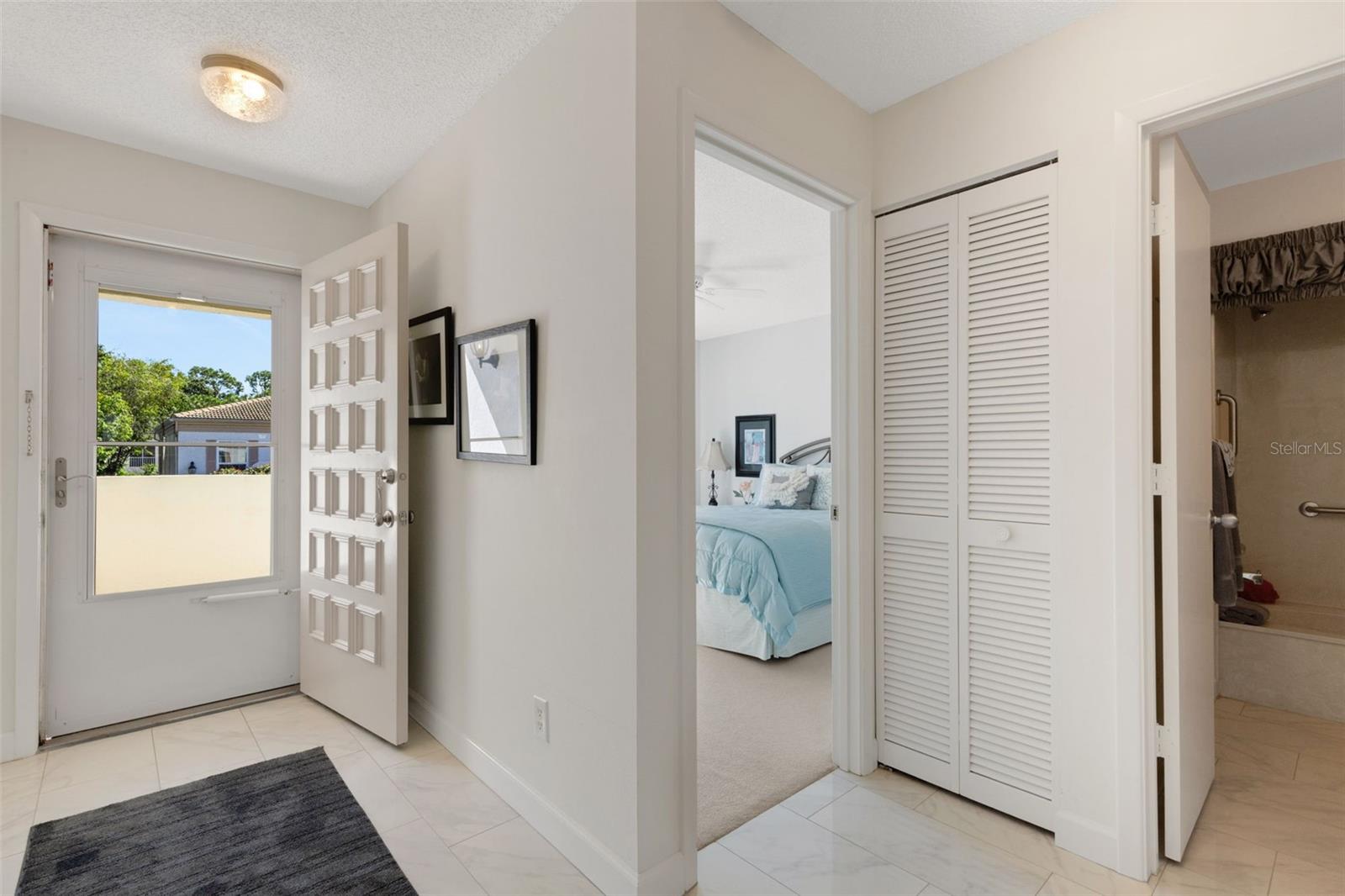 Image 6 of 33 For 5206 Wedgewood Lane 78