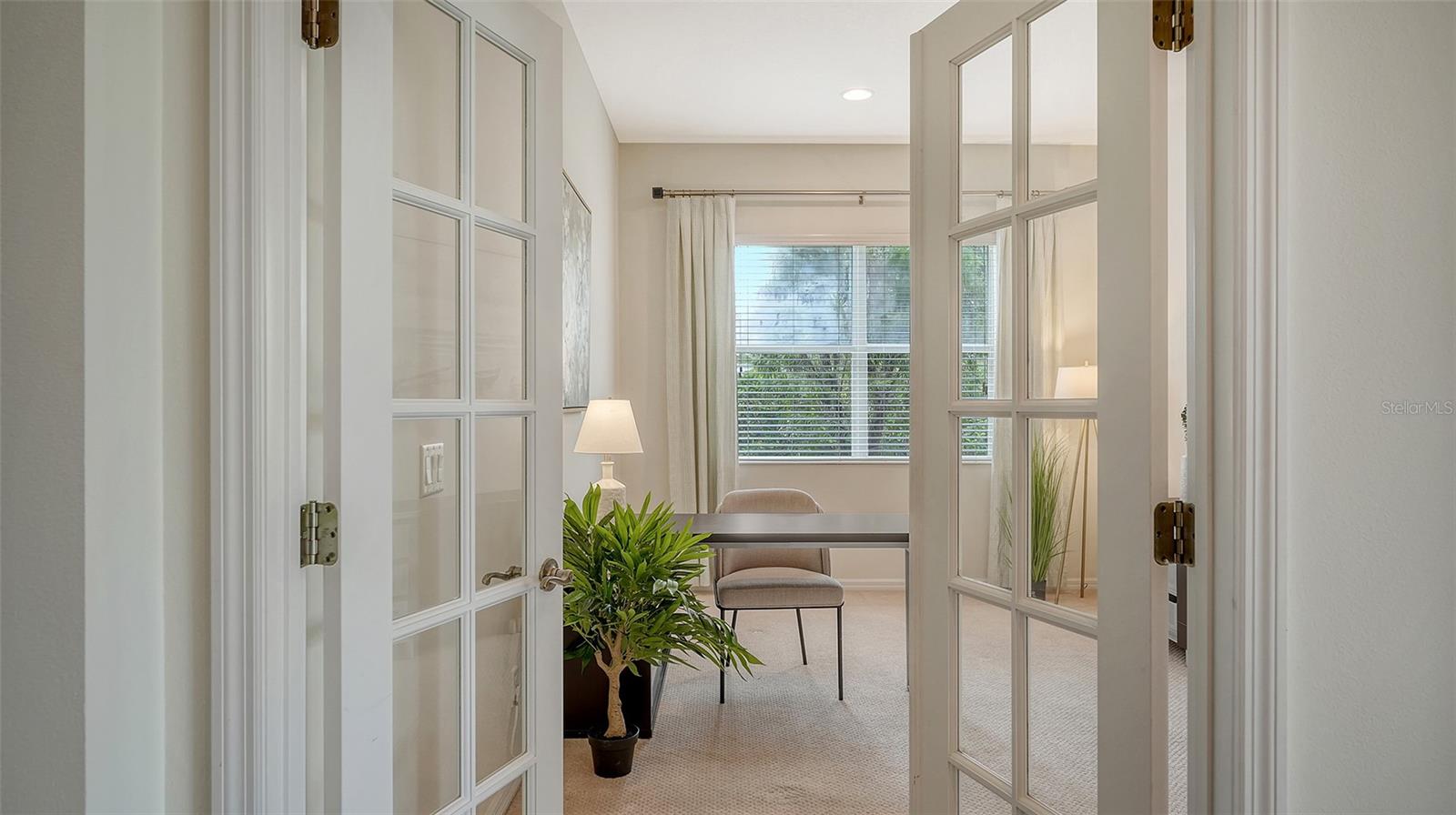 Image 14 of 67 For 4738 Claremont Park Drive