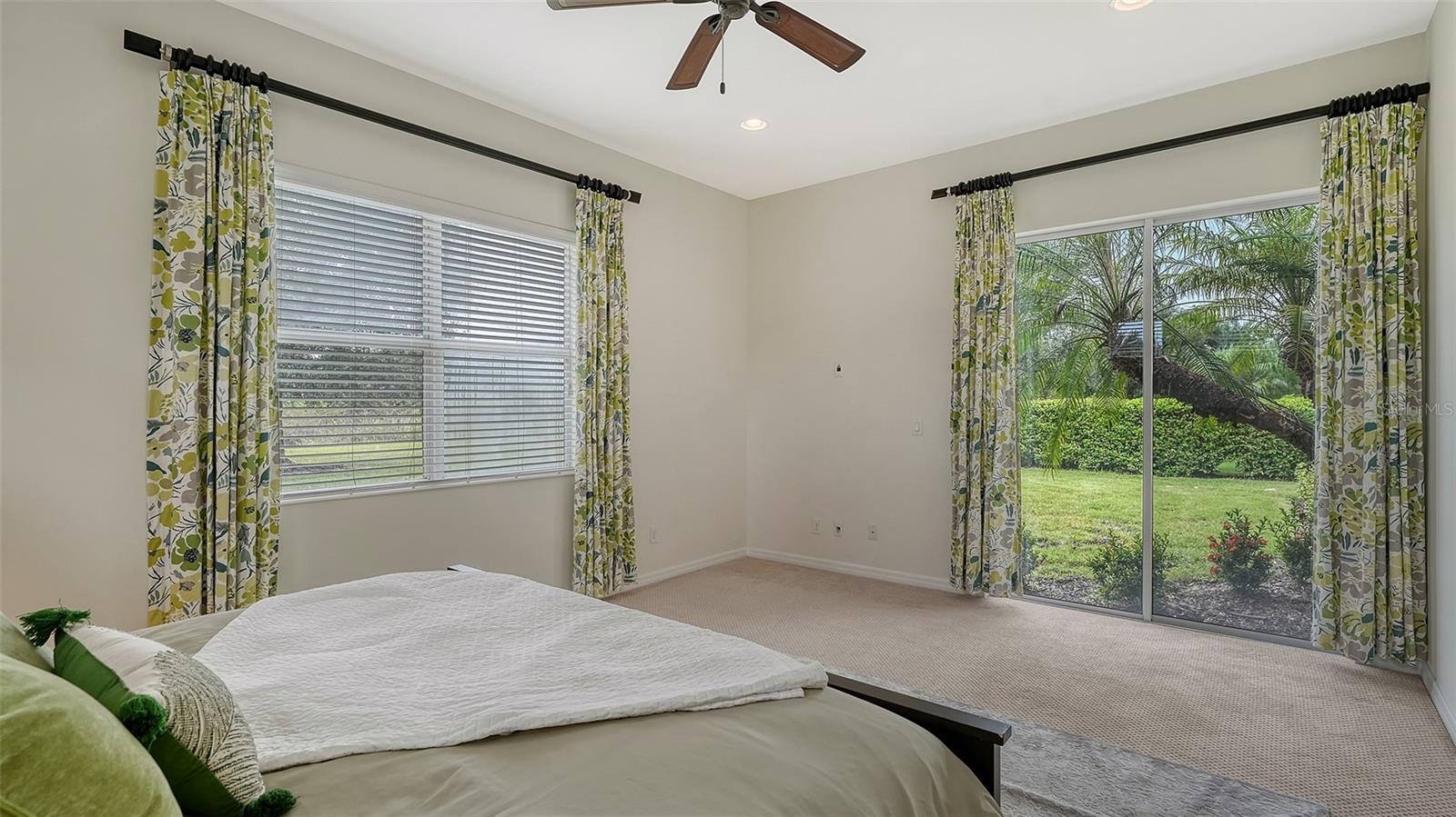 Image 24 of 67 For 4738 Claremont Park Drive