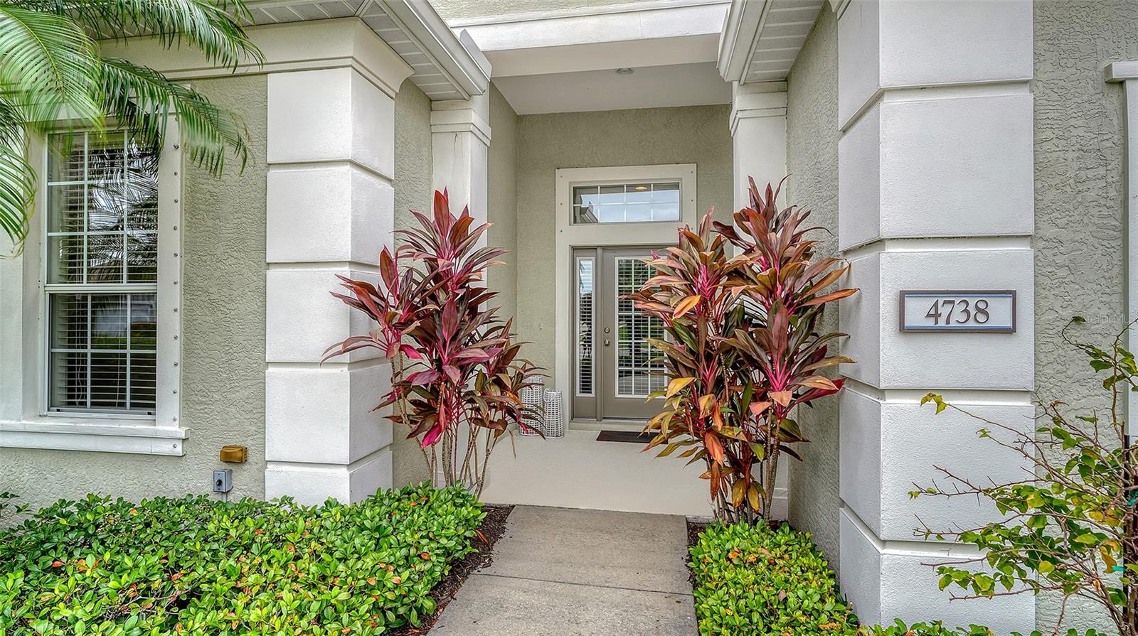 Image 5 of 67 For 4738 Claremont Park Drive