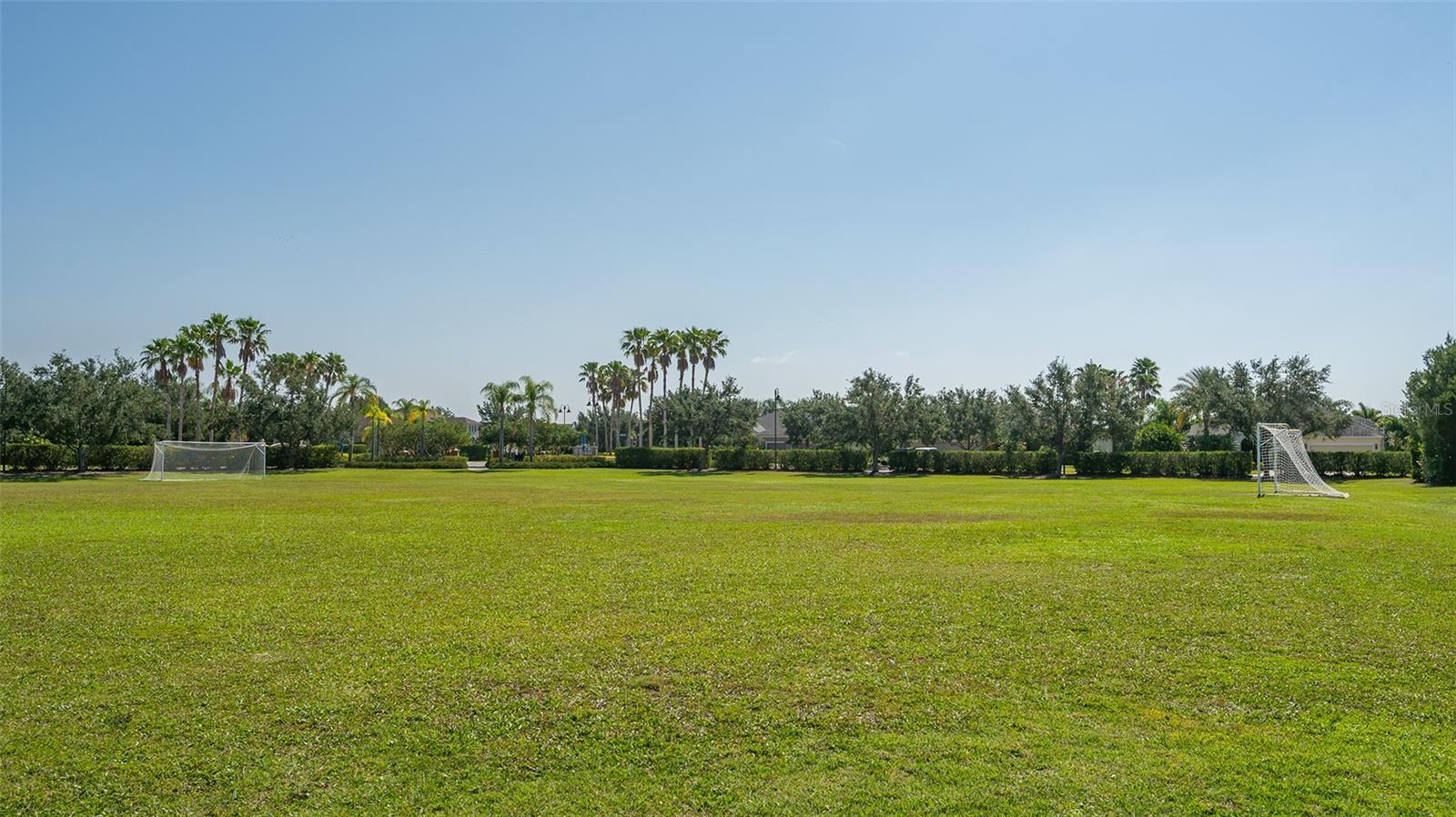Image 62 of 67 For 4738 Claremont Park Drive
