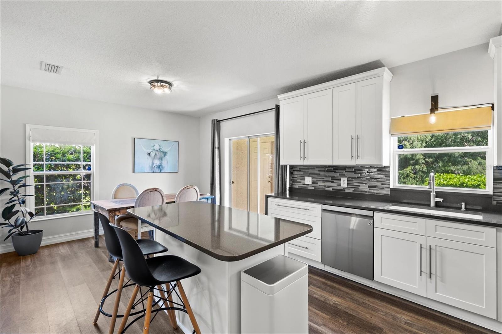 Image 19 of 55 For 14921 Amberjack Terrace