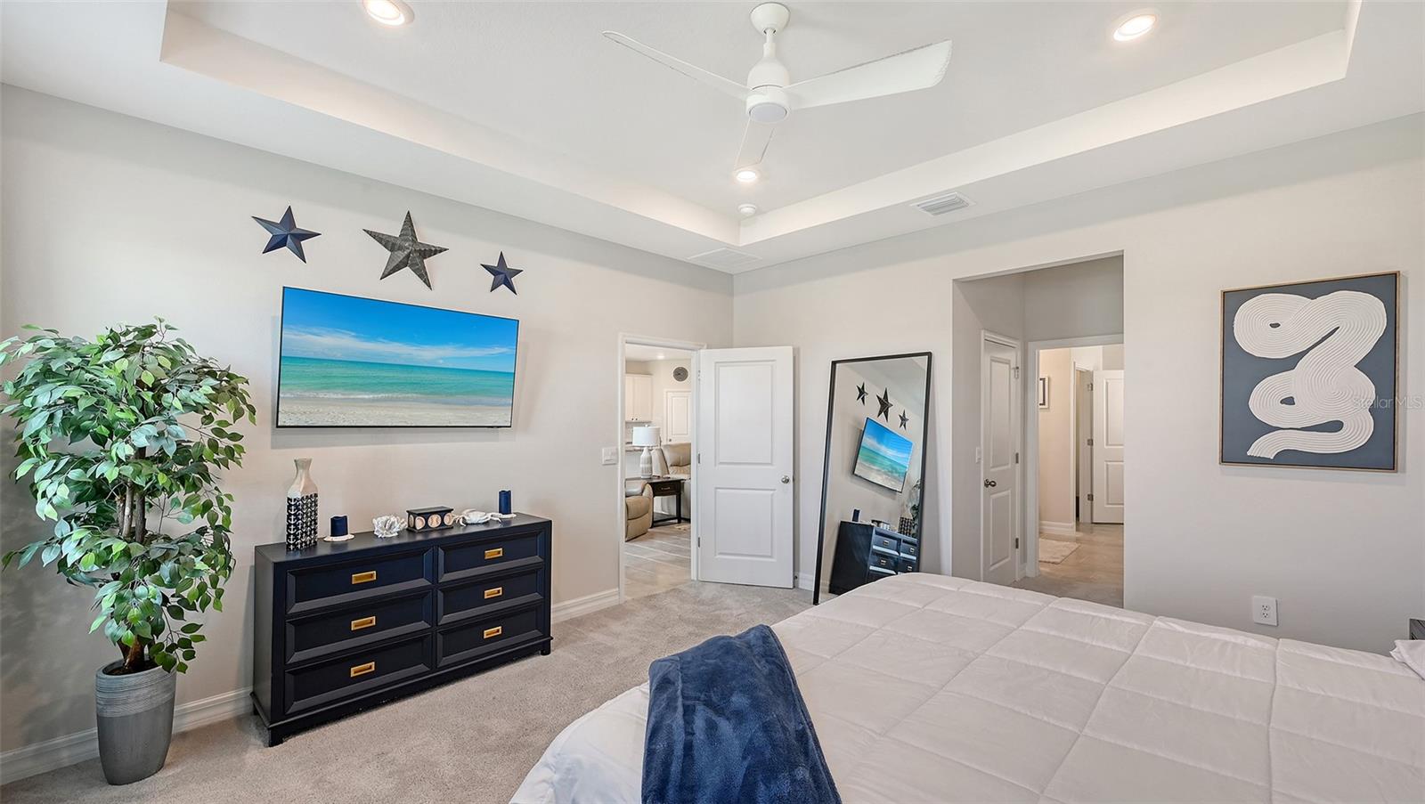 Image 19 of 45 For 17759 Cantarina Cove