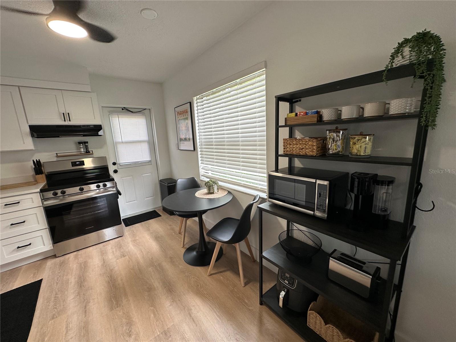 Image 5 of 19 For 7914 43rd Avenue W