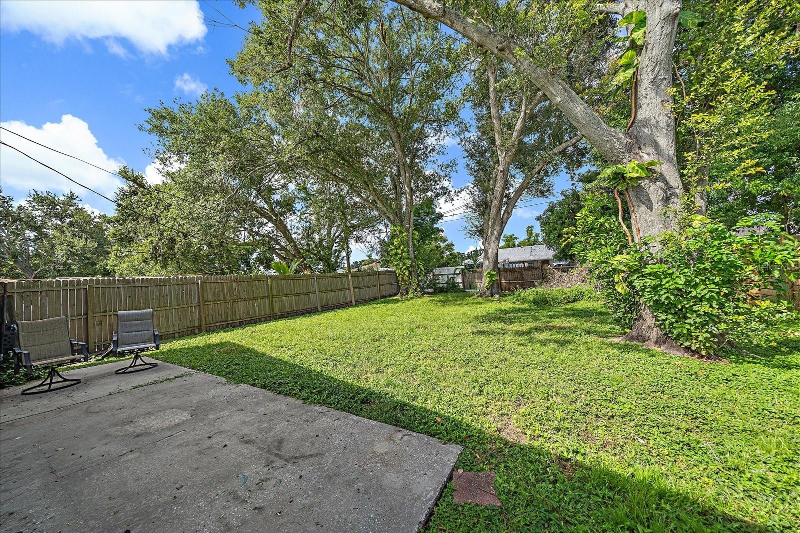 Image 27 of 27 For 4004 8th Street Court E