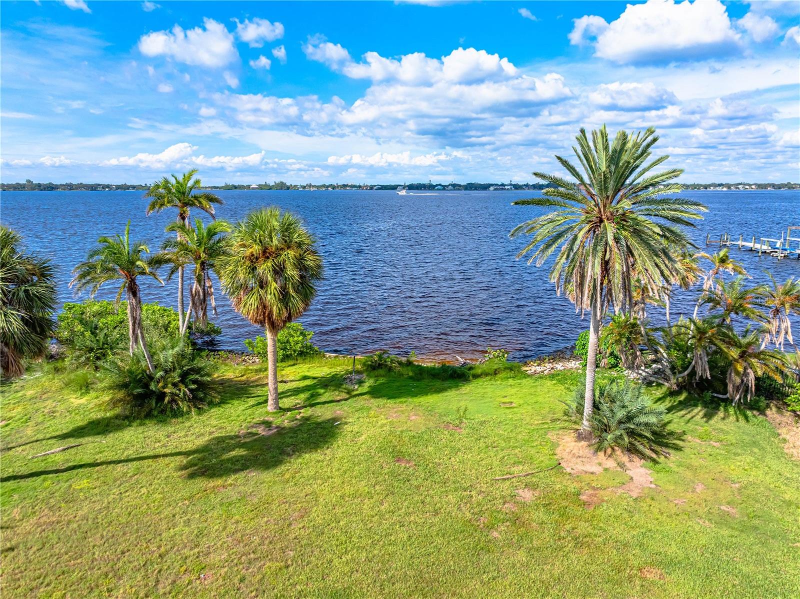 Image 11 of 28 For 3620 Riverview Boulevard