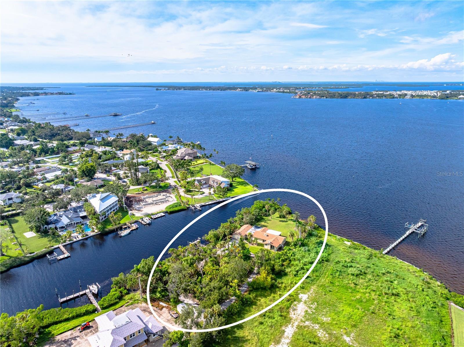 Image 5 of 28 For 3620 Riverview Boulevard