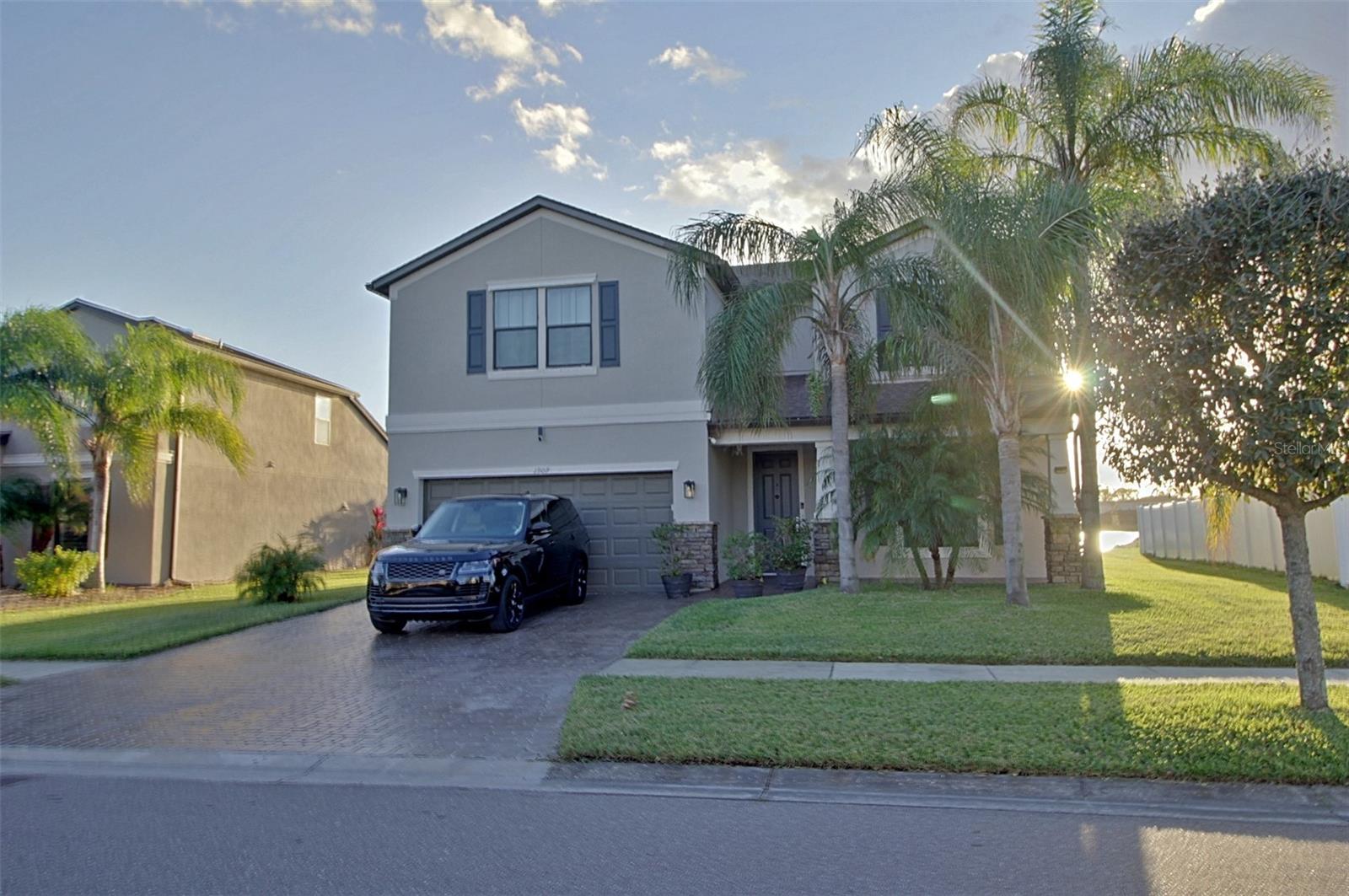 Image 54 of 59 For 1907 Bottlebrush Way