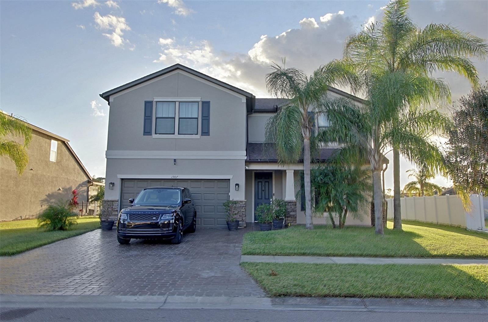 Image 55 of 59 For 1907 Bottlebrush Way
