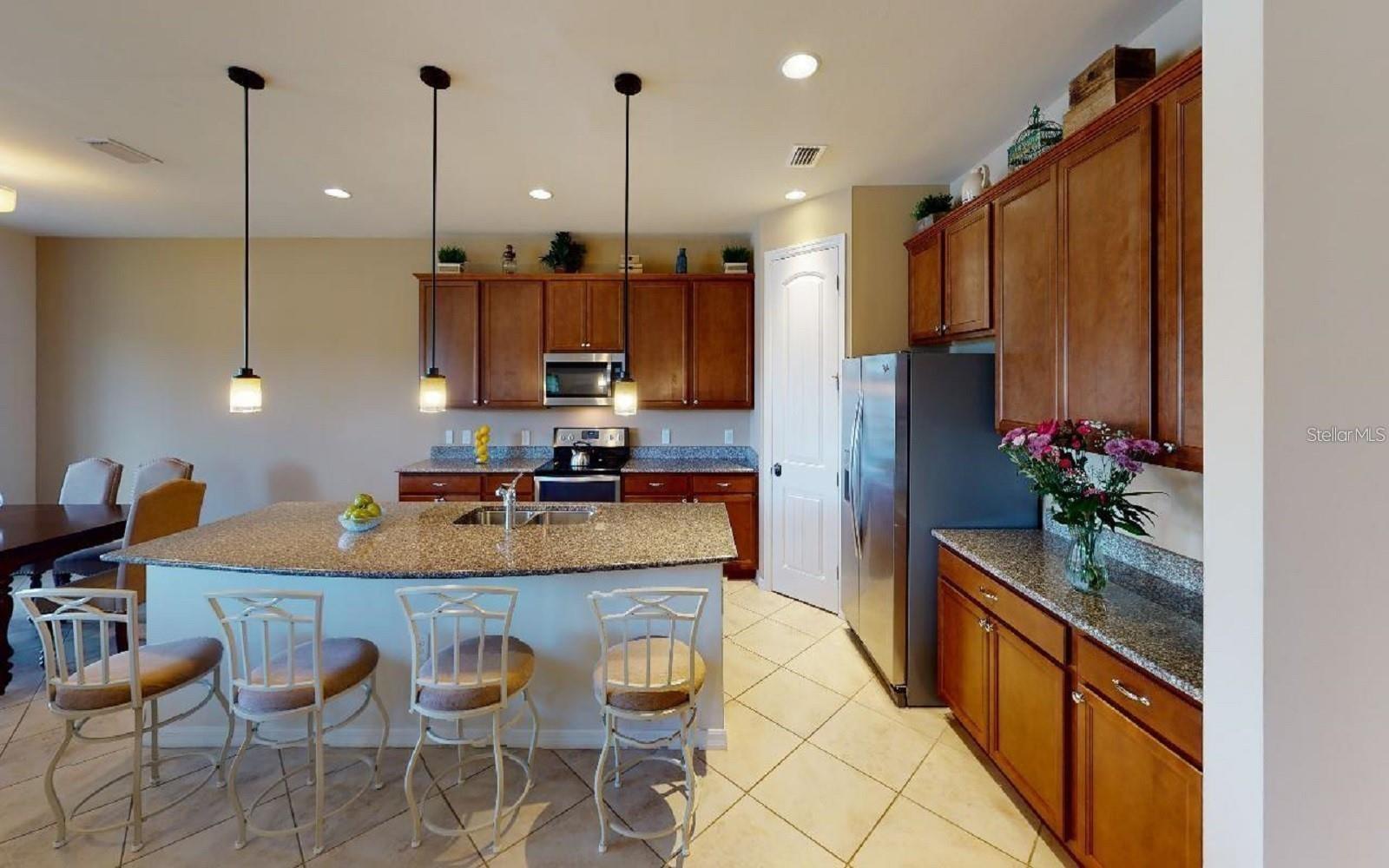 Image 7 of 53 For 1907 Bottlebrush Way