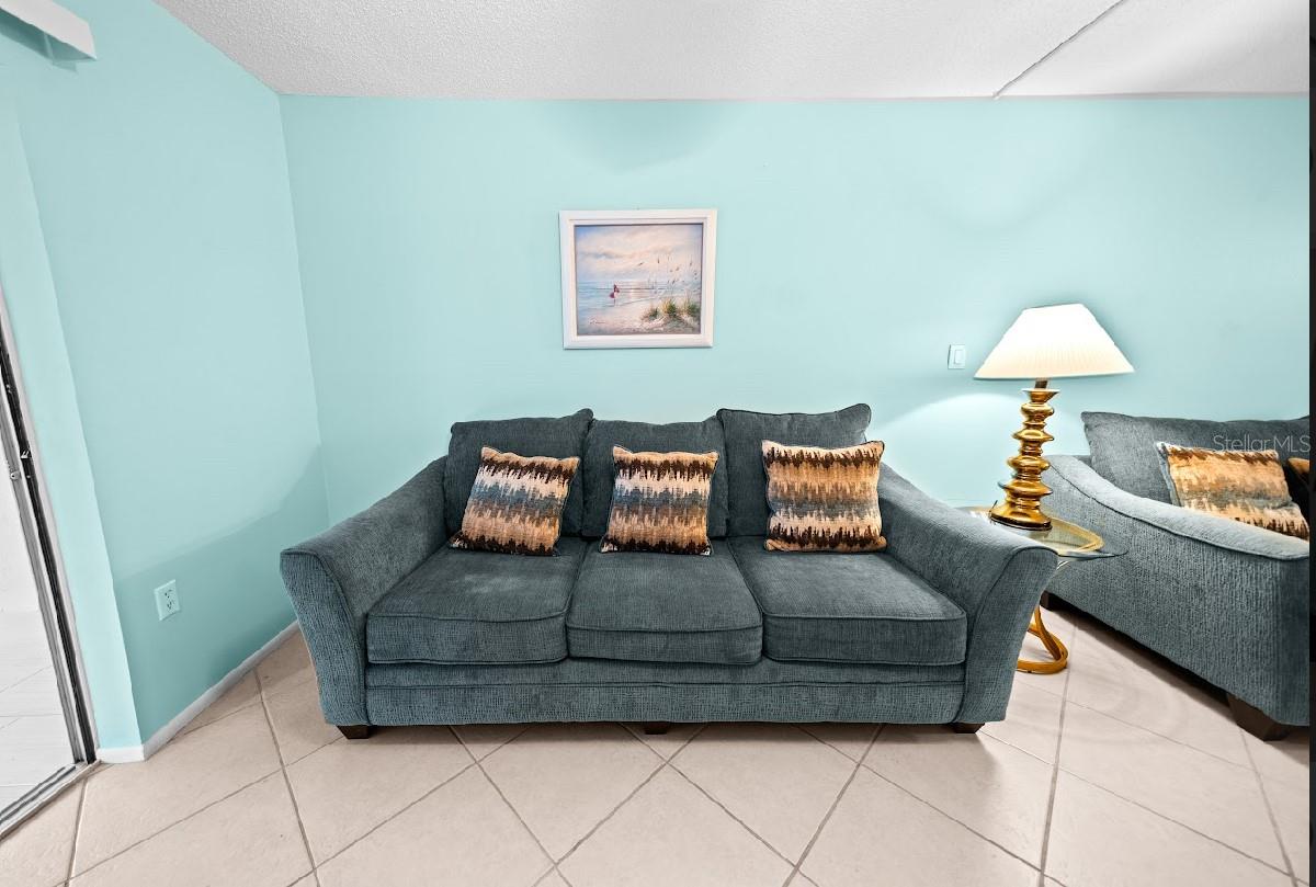 Image 20 of 32 For 3532 Lake Bayshore Drive K117