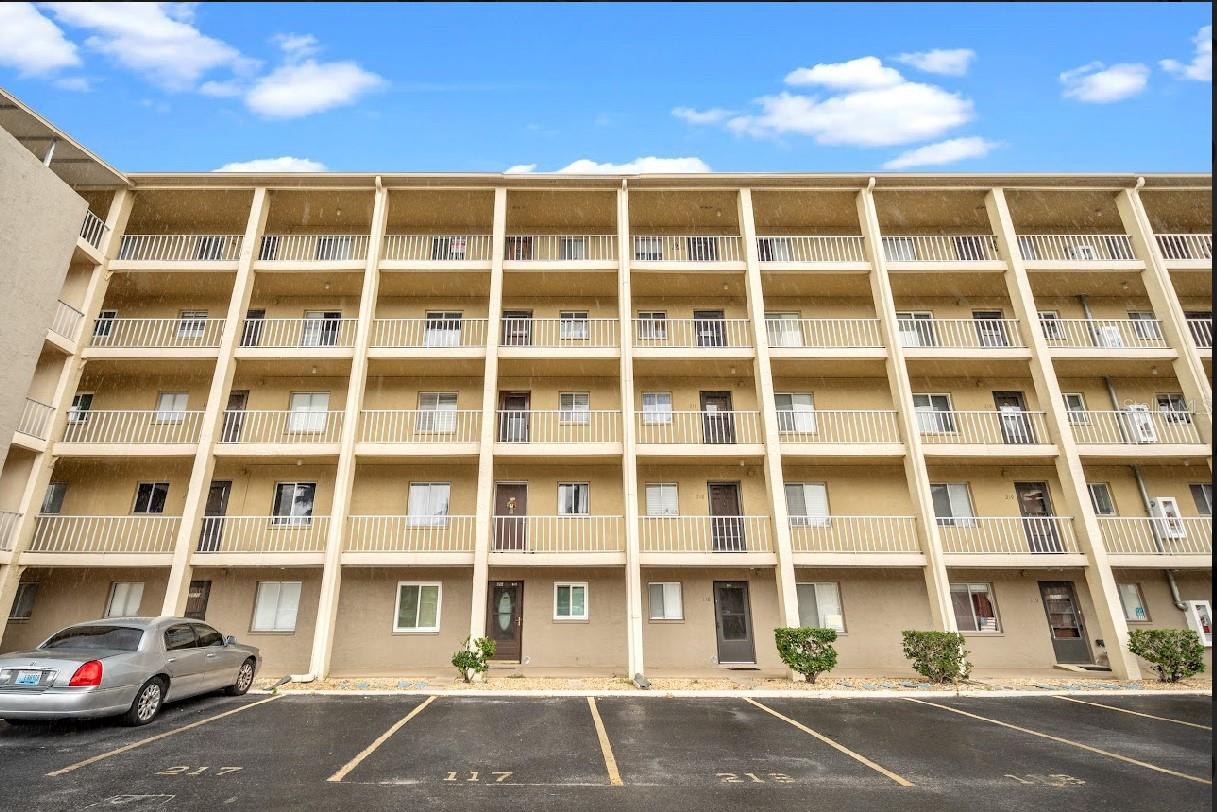 Image 31 of 32 For 3532 Lake Bayshore Drive K117
