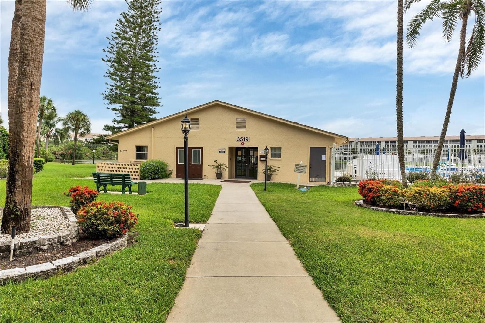 Image 6 of 32 For 3532 Lake Bayshore Drive K117