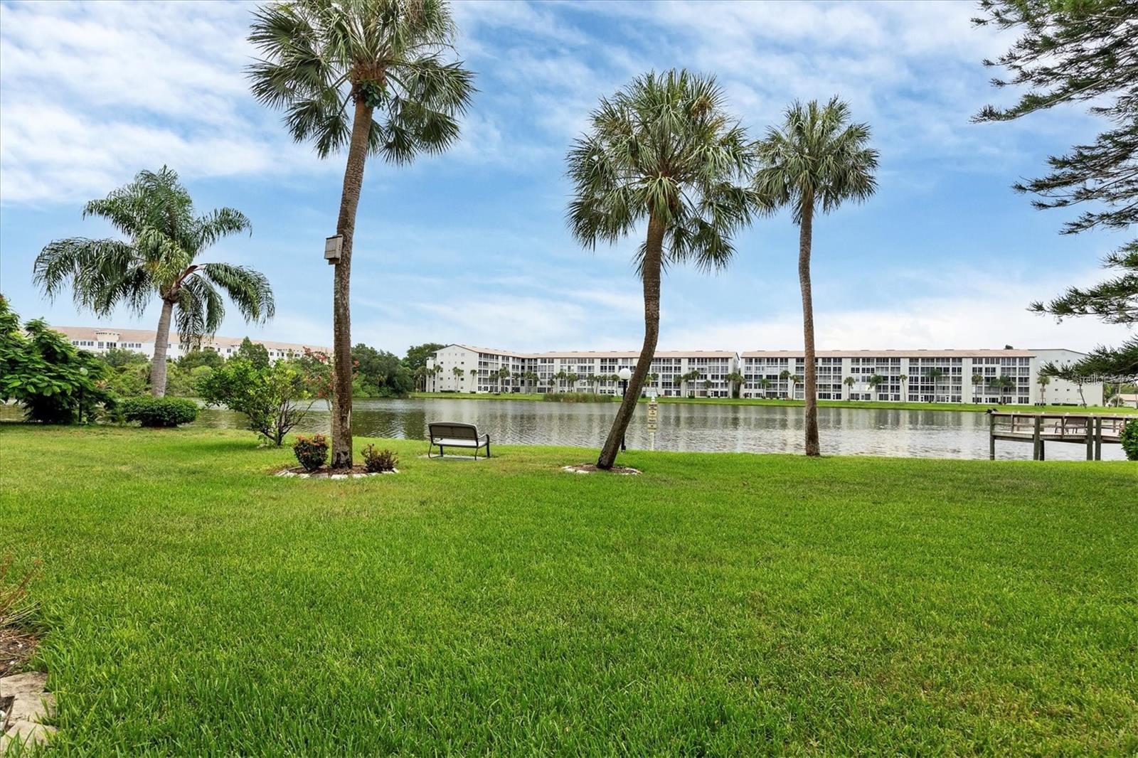 Image 7 of 32 For 3532 Lake Bayshore Drive K117