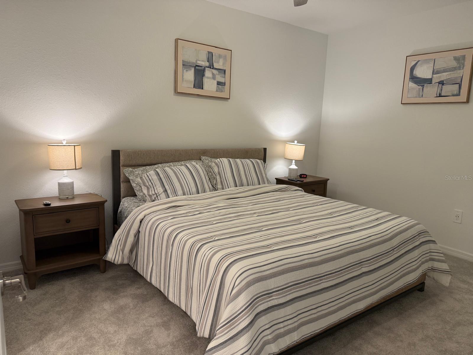 Image 4 of 15 For 17595 Opal Sand Drive  207
