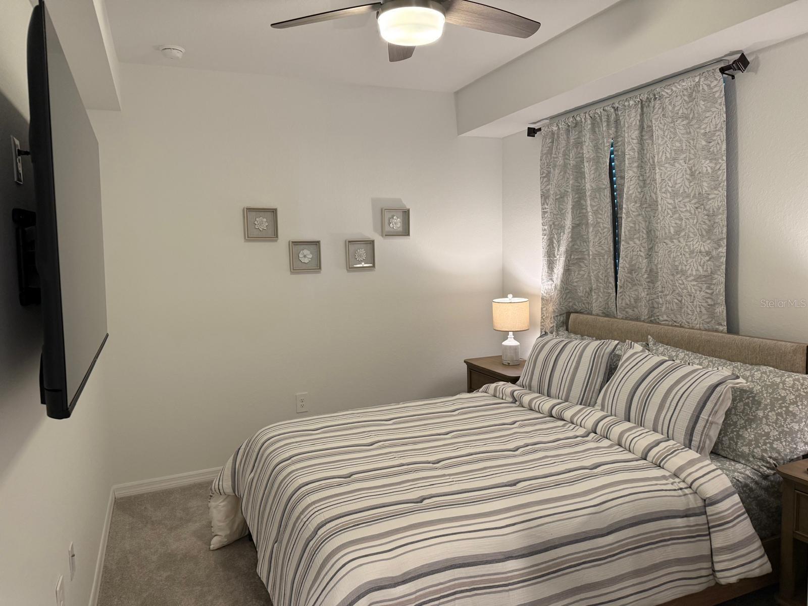 Image 6 of 15 For 17595 Opal Sand Drive  207