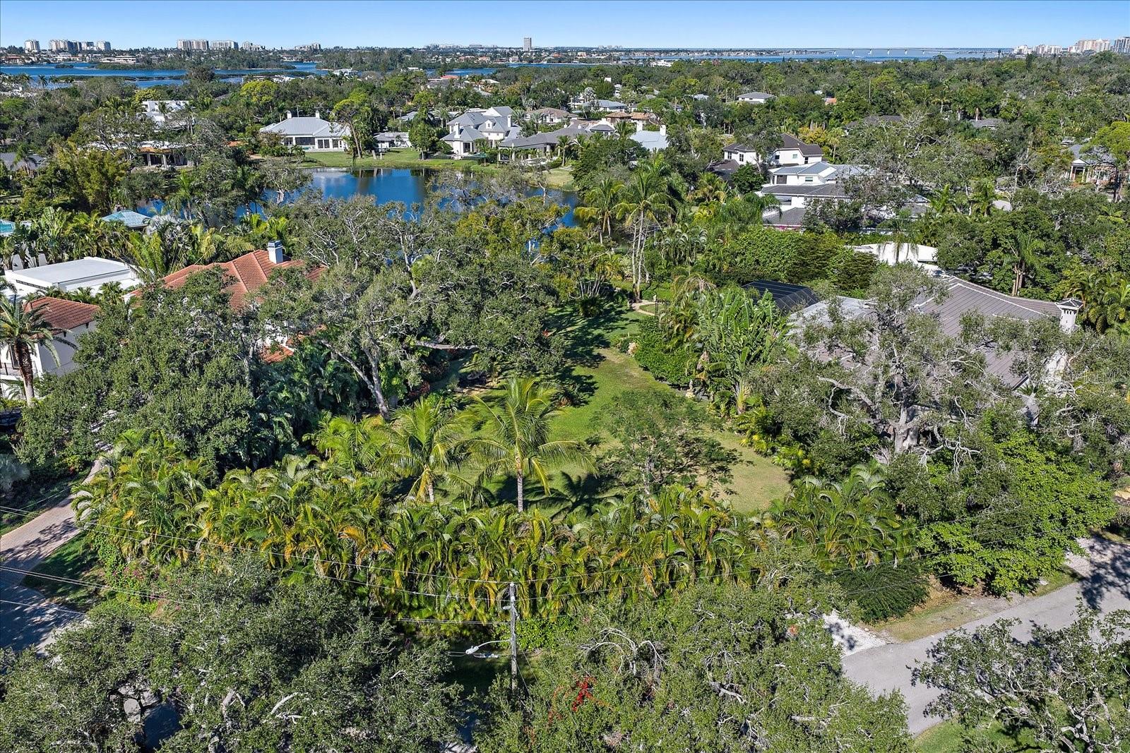 Image 27 of 27 For 1643 Lakeshore Drive