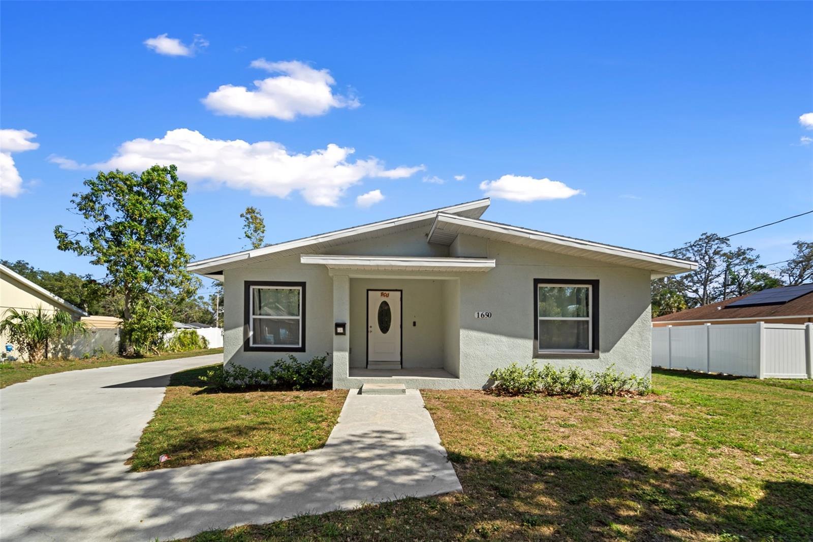 Details for 1650 14th Street S, ST PETERSBURG, FL 33705