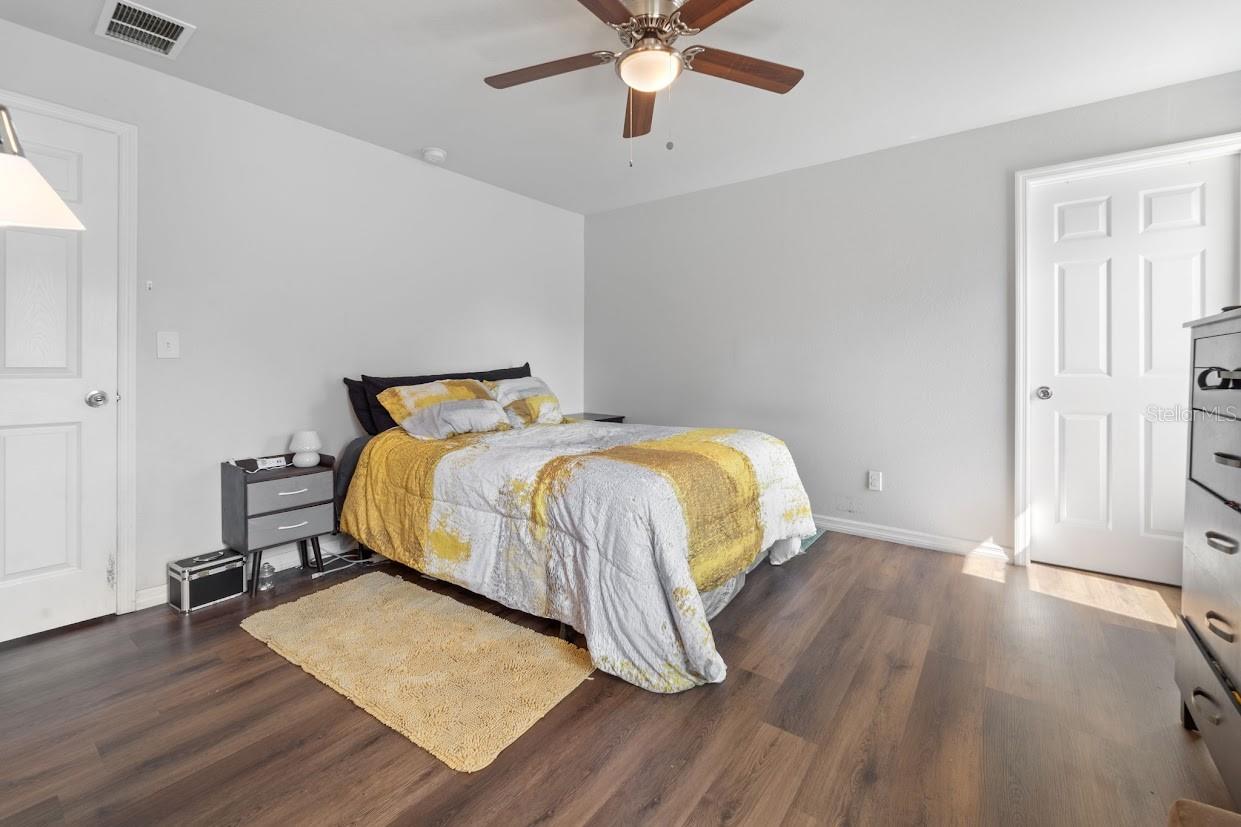 Image 11 of 20 For 1650 14th Street S