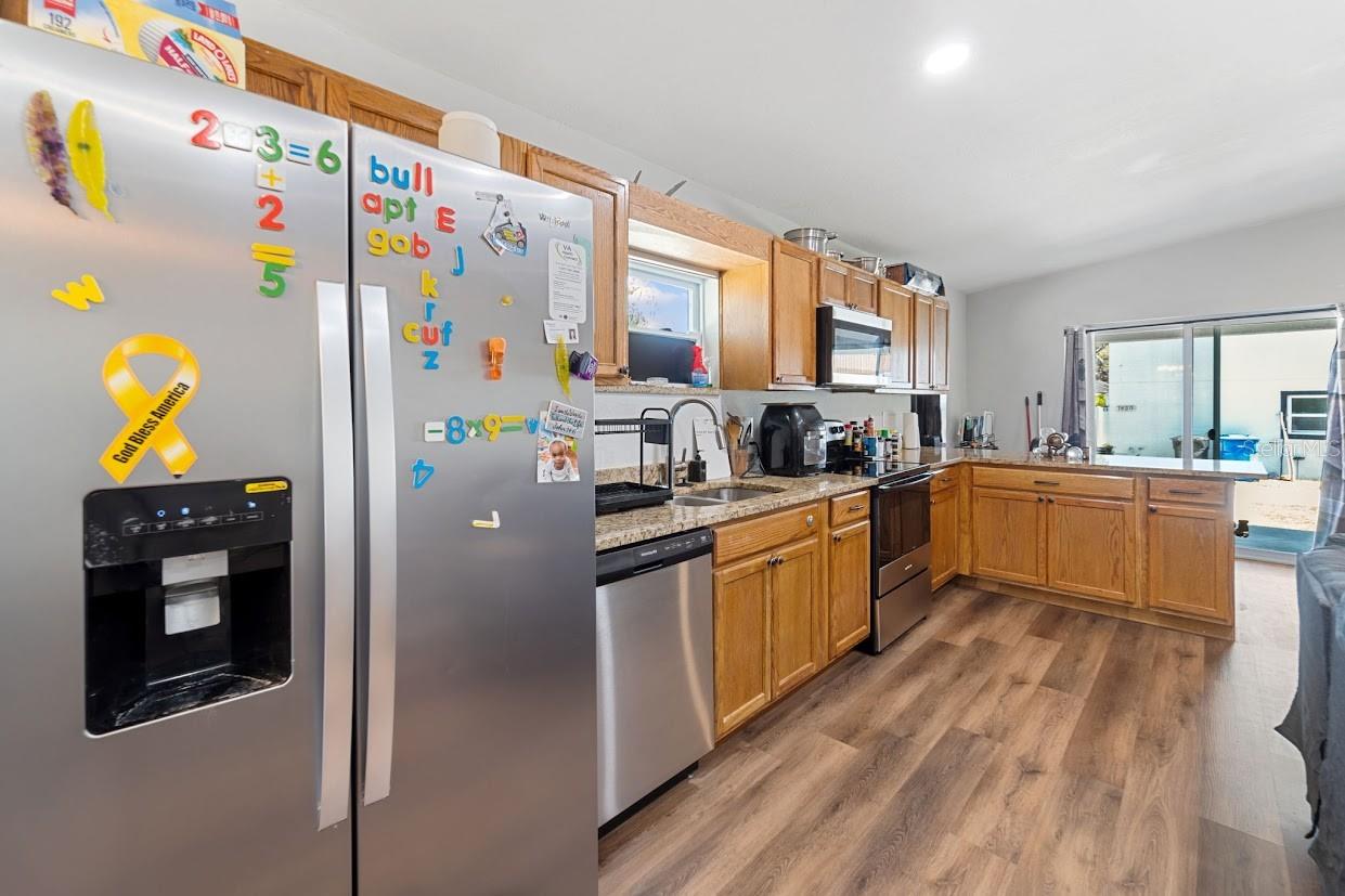 Image 7 of 20 For 1650 14th Street S
