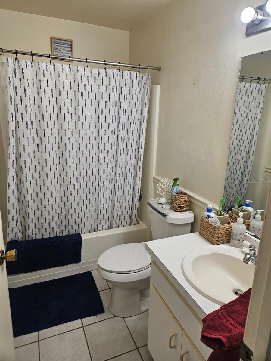 Image 10 of 12 For 613 45th Street E
