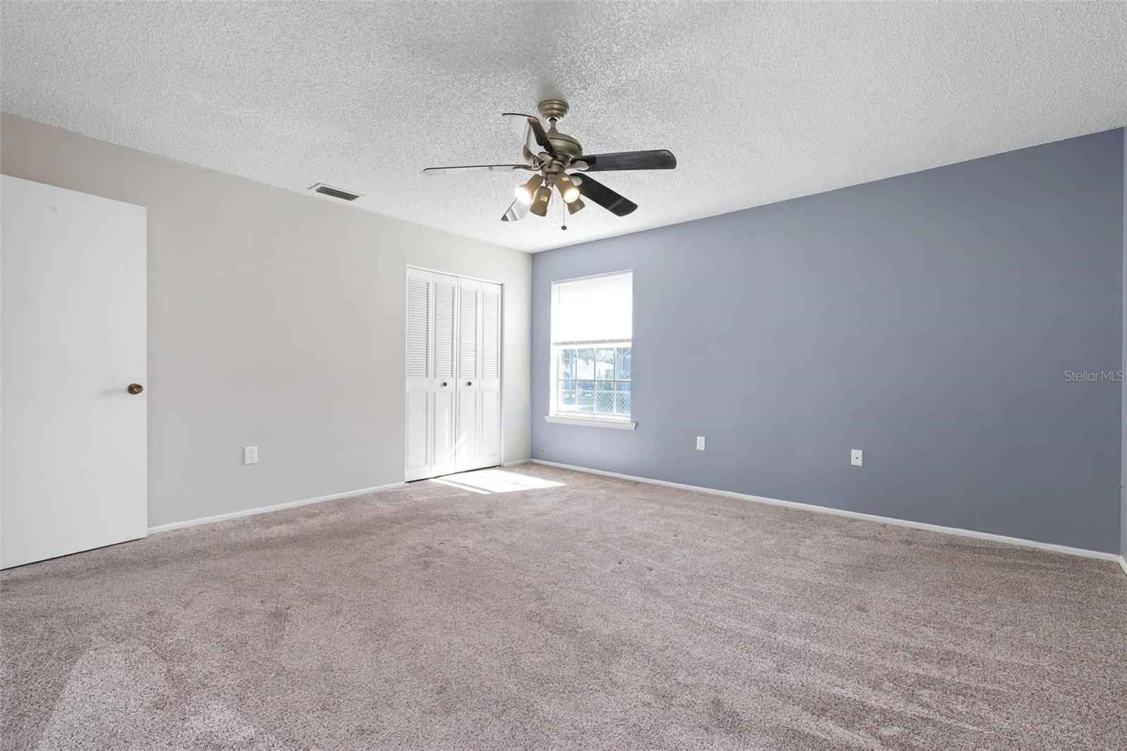 Image 15 of 34 For 613 45th Street E