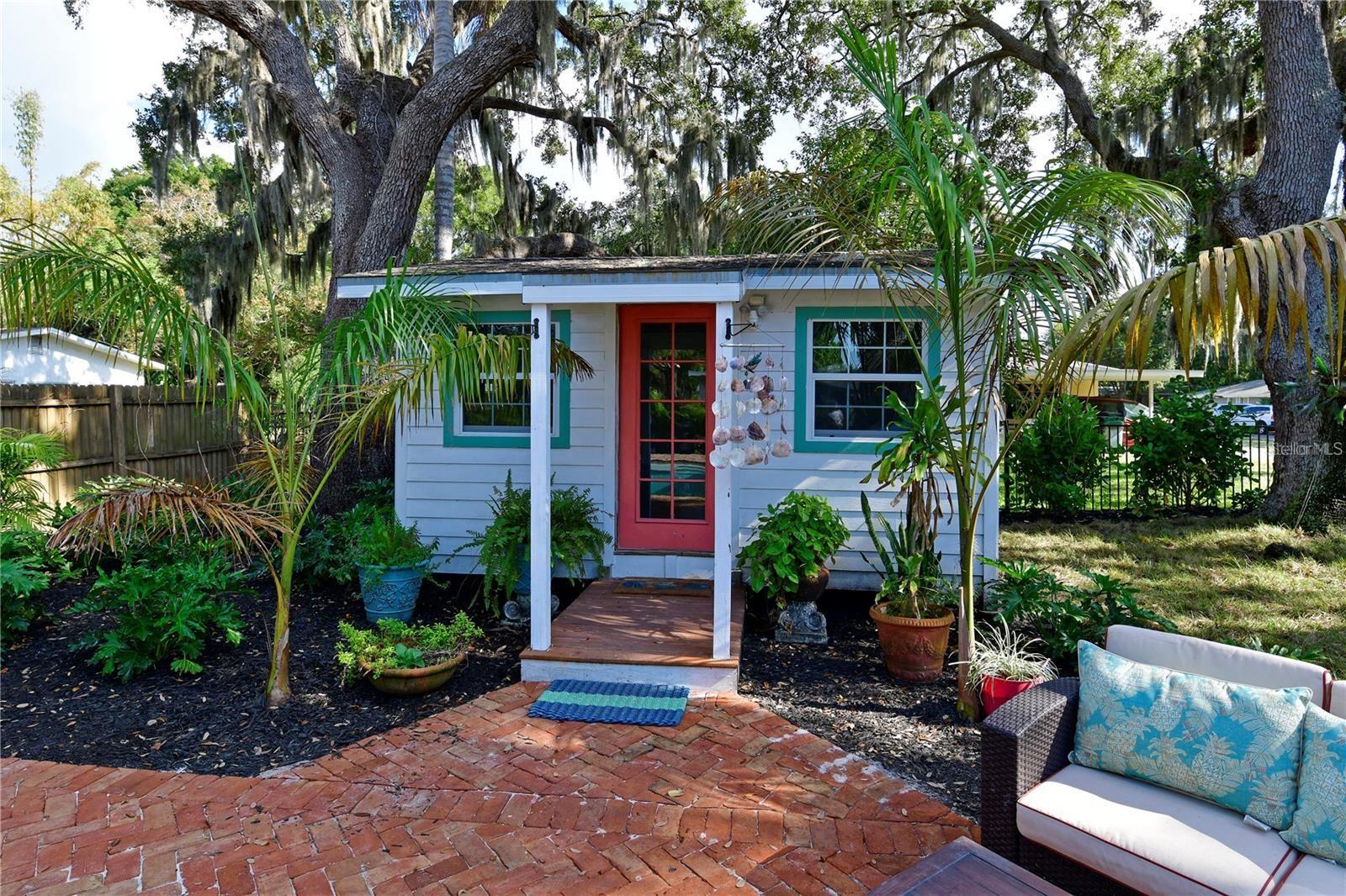 Image 7 of 18 For 1318 6th Street W