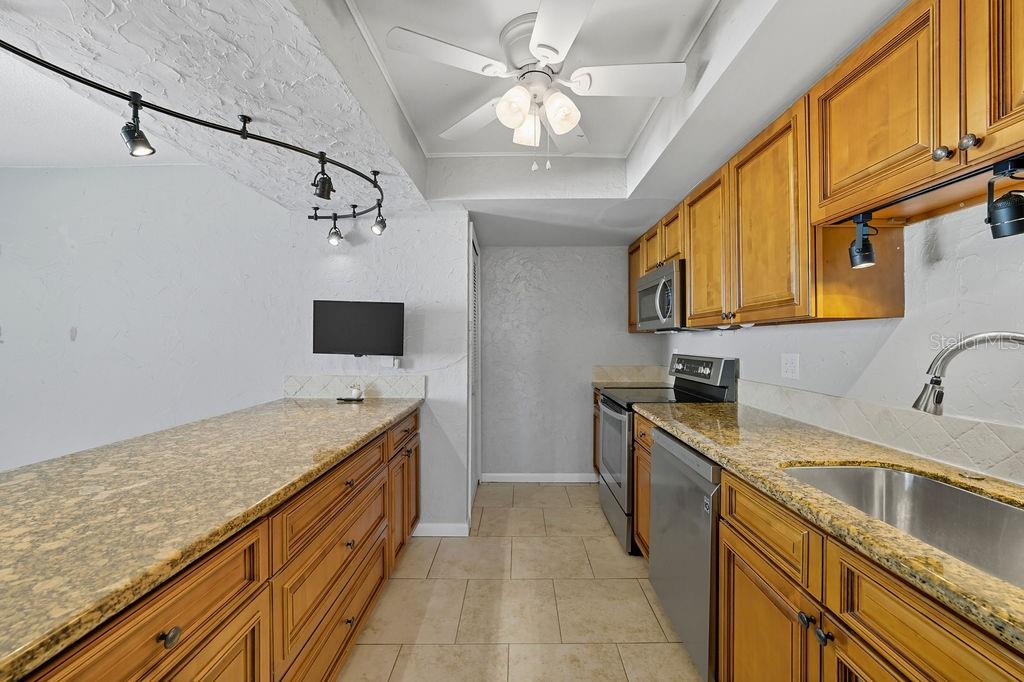 Image 15 of 71 For 1 Windrush Boulevard 98