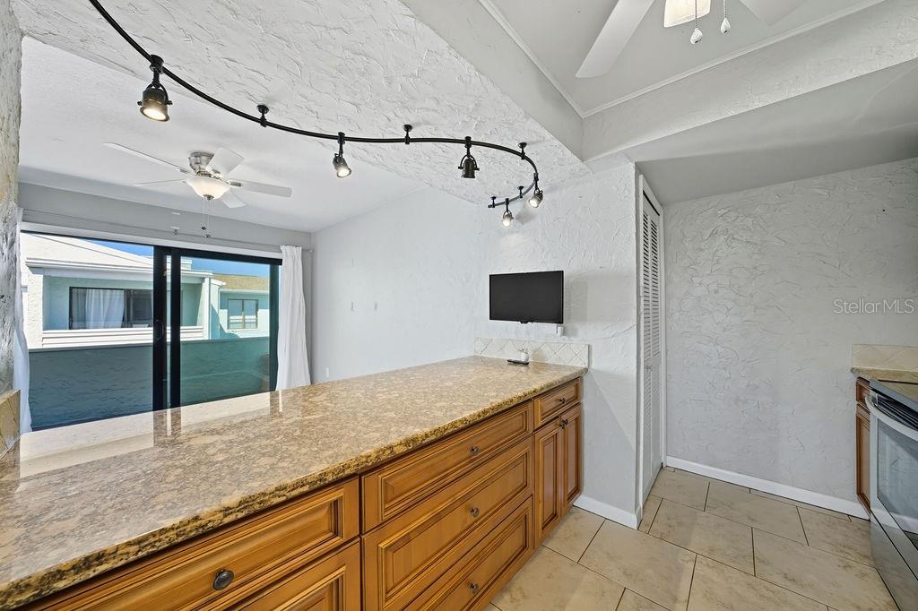 Image 16 of 71 For 1 Windrush Boulevard 98