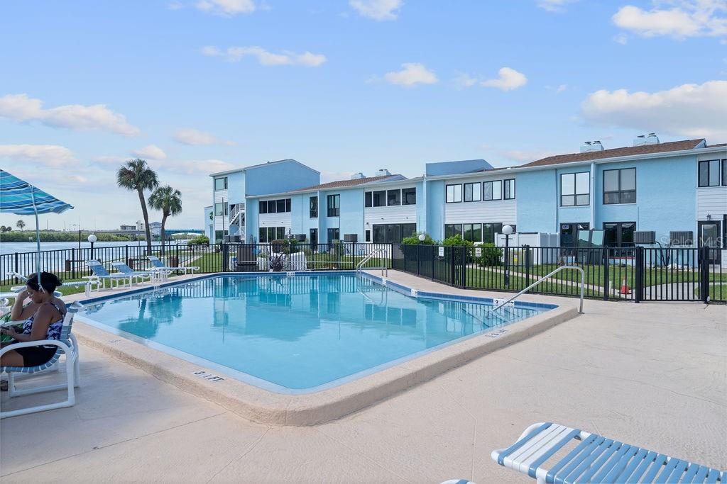 Image 56 of 71 For 1 Windrush Boulevard 98
