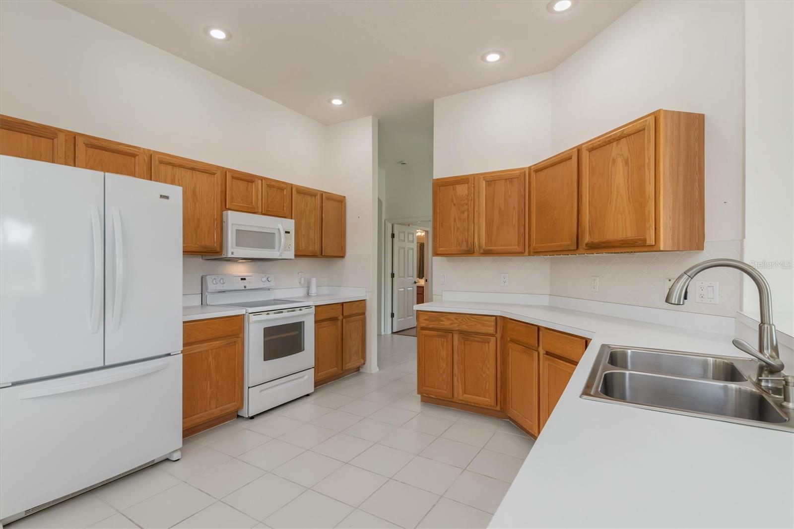 Image 17 of 50 For 6319 Sturbridge Court