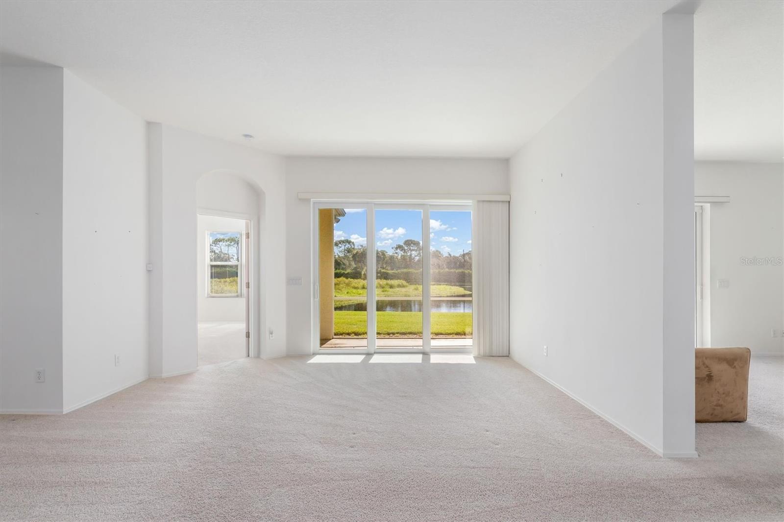 Image 7 of 50 For 6319 Sturbridge Court