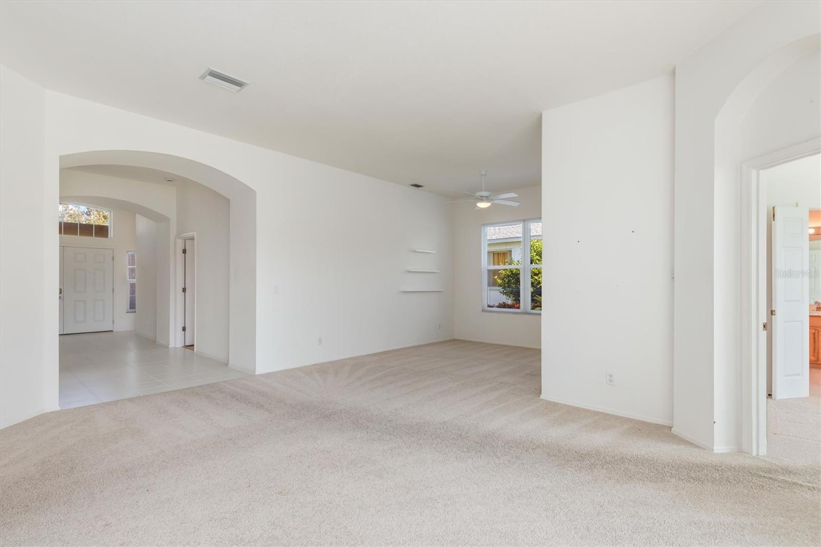 Image 9 of 50 For 6319 Sturbridge Court