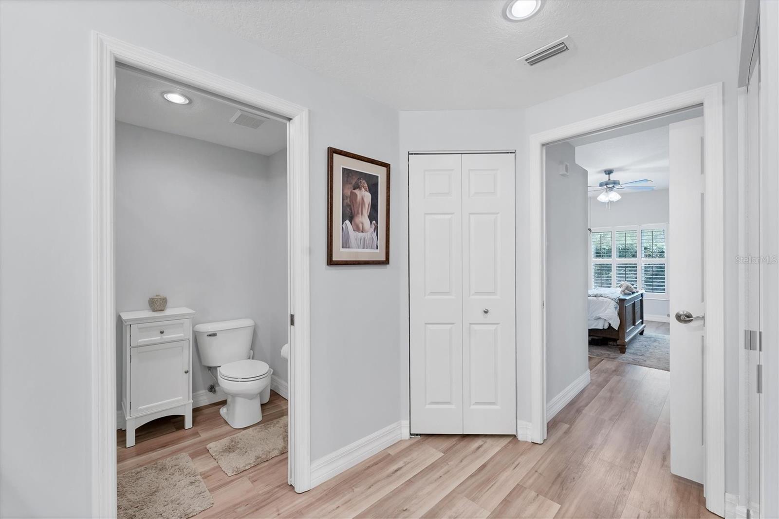 Image 23 of 60 For 7160 Cedar Hollow Circle Na