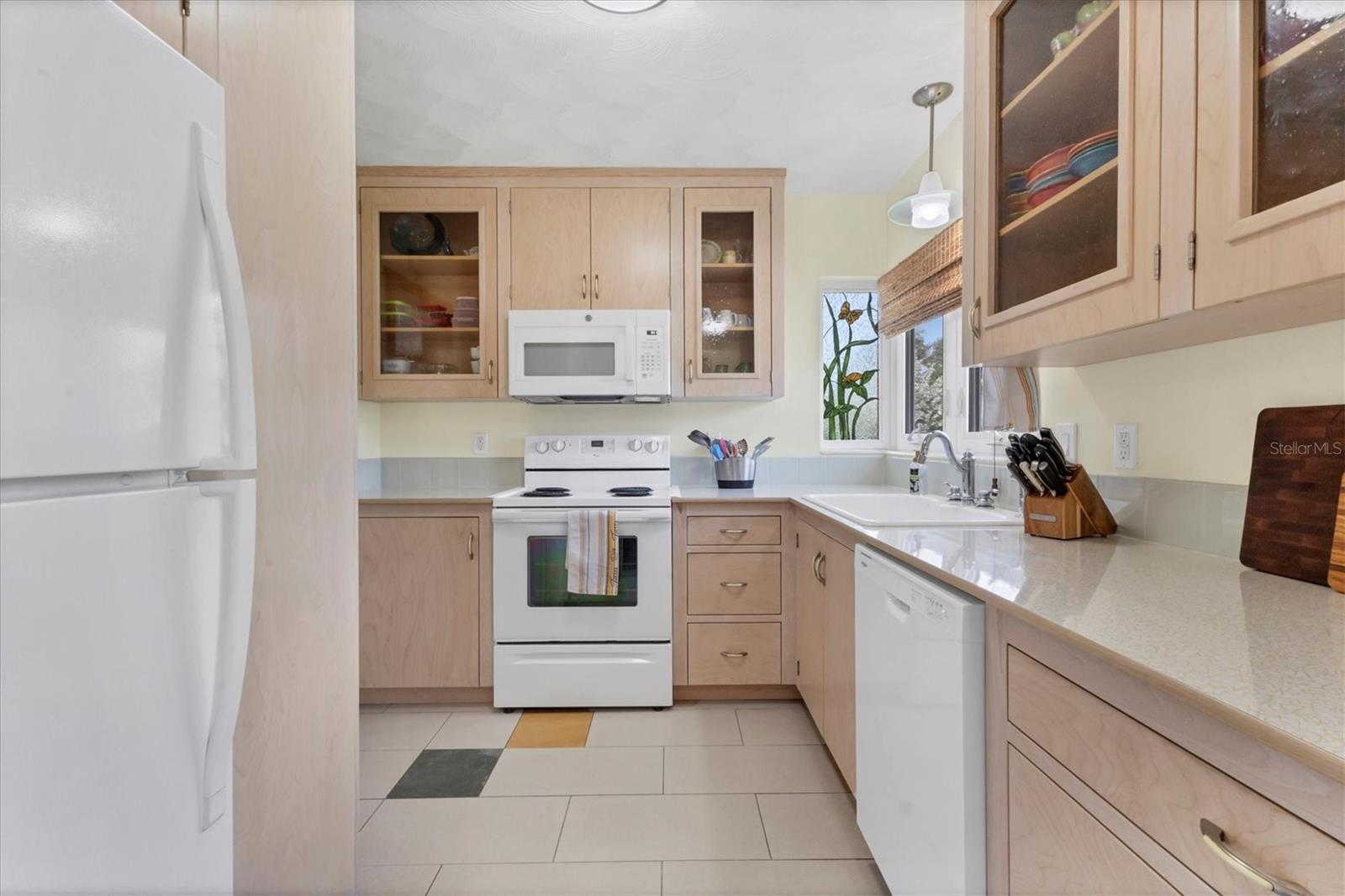 Image 15 of 57 For 1814 7th Street W