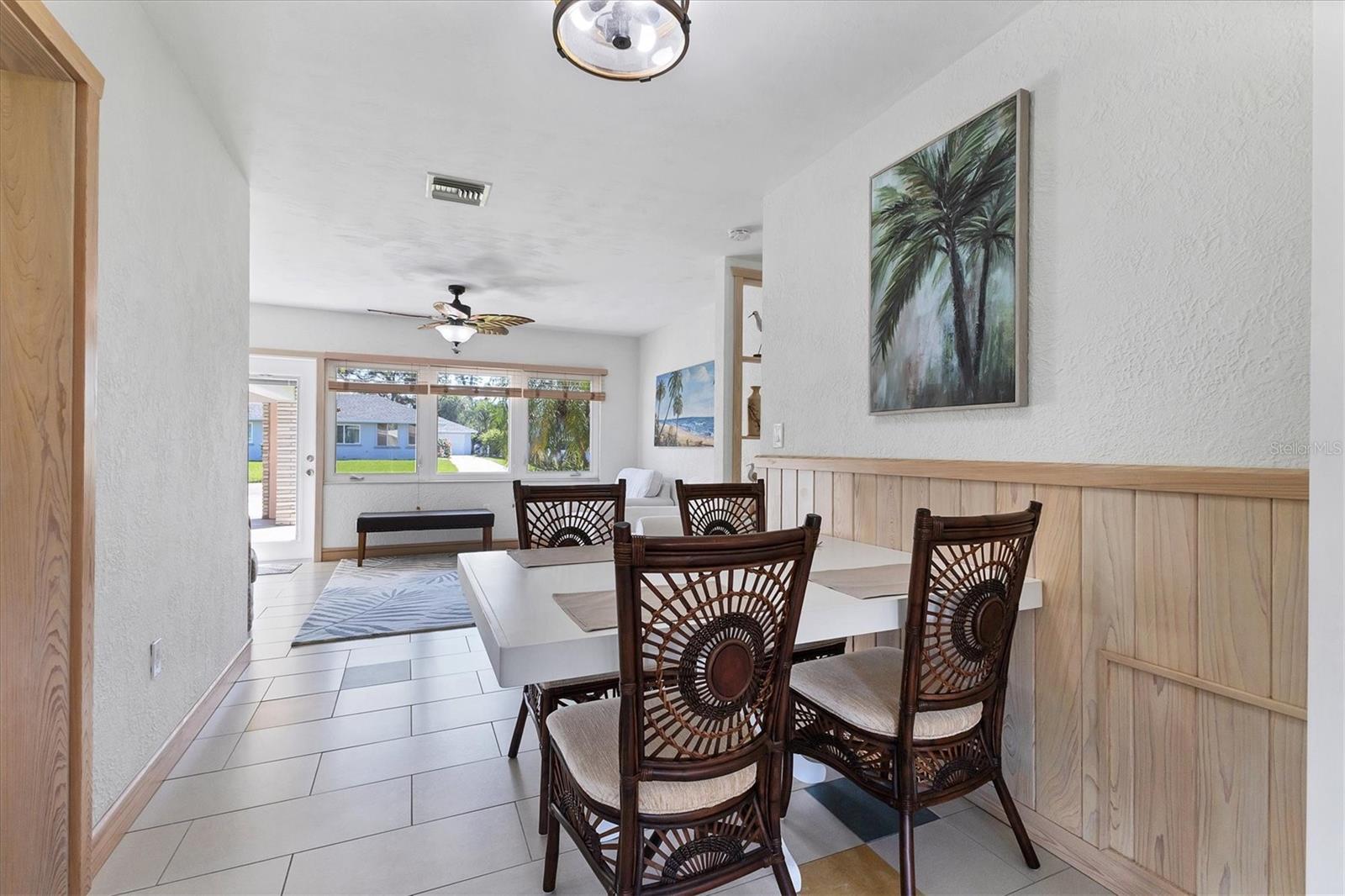 Image 18 of 57 For 1814 7th Street W