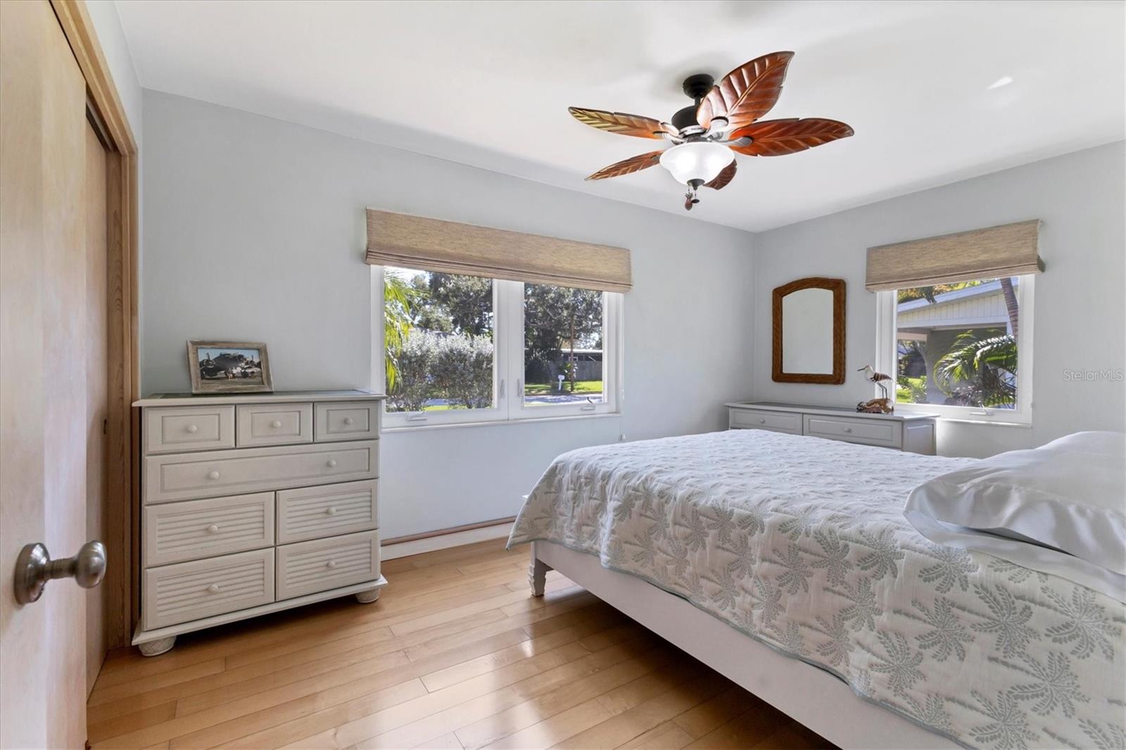 Image 24 of 57 For 1814 7th Street W