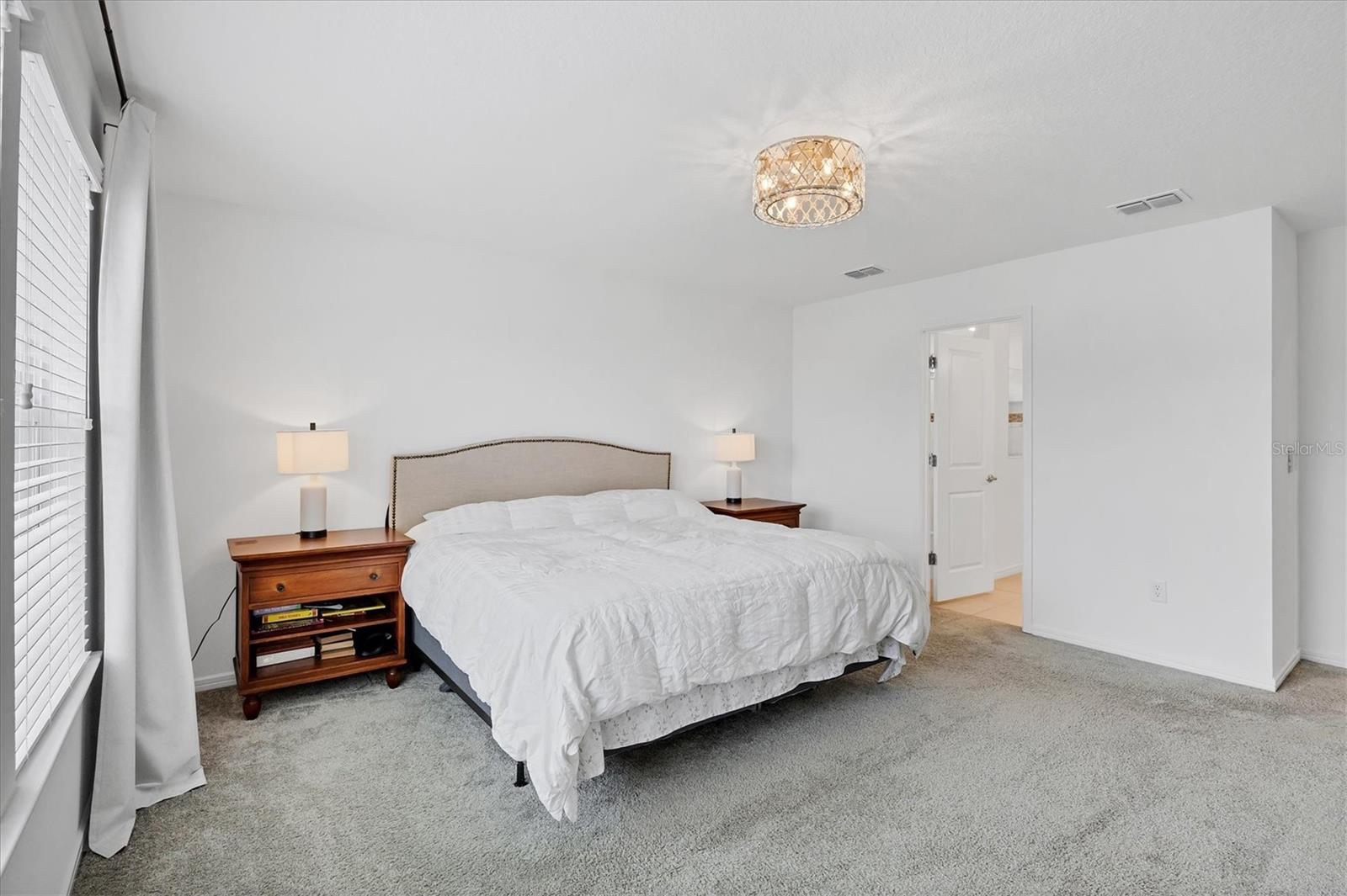 Image 20 of 58 For 9528 Lamine Way