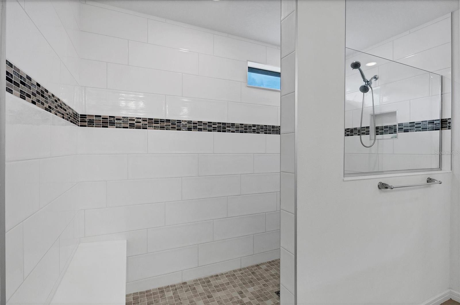 Image 23 of 58 For 9528 Lamine Way