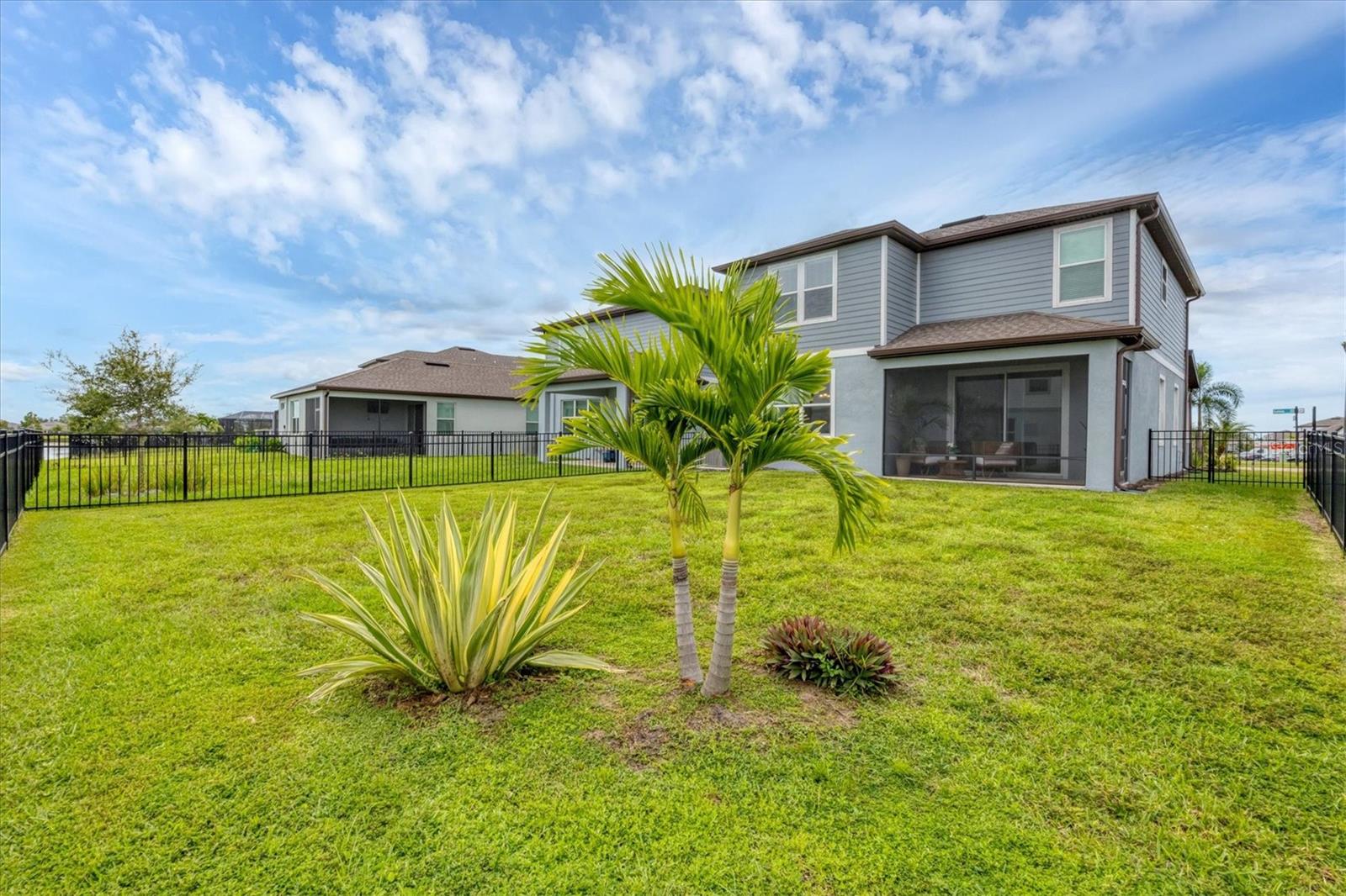 Image 36 of 58 For 9528 Lamine Way