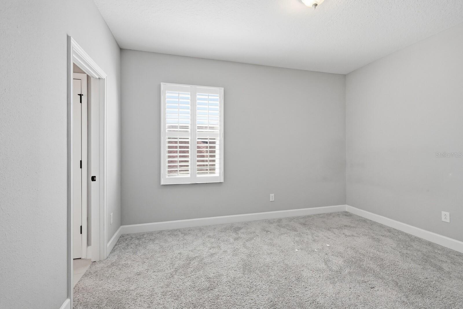 Image 34 of 45 For 5539 70th Drive E