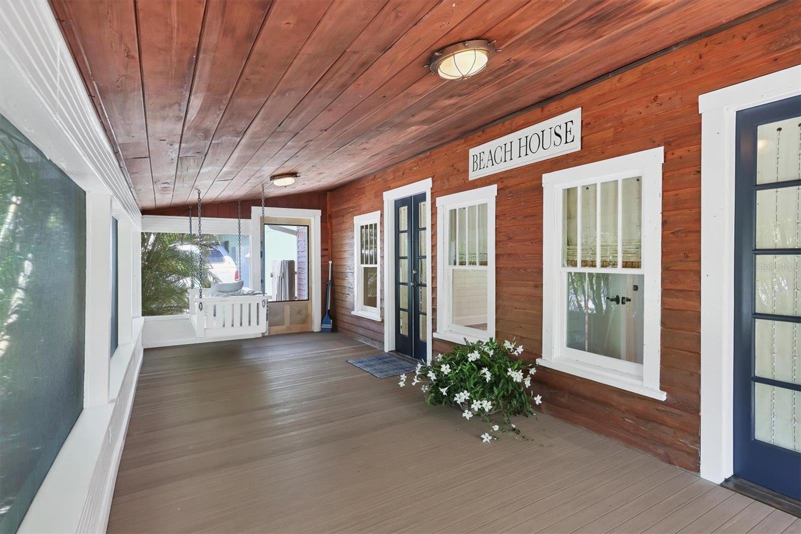 Image 13 of 43 For 2913 Gulf Drive