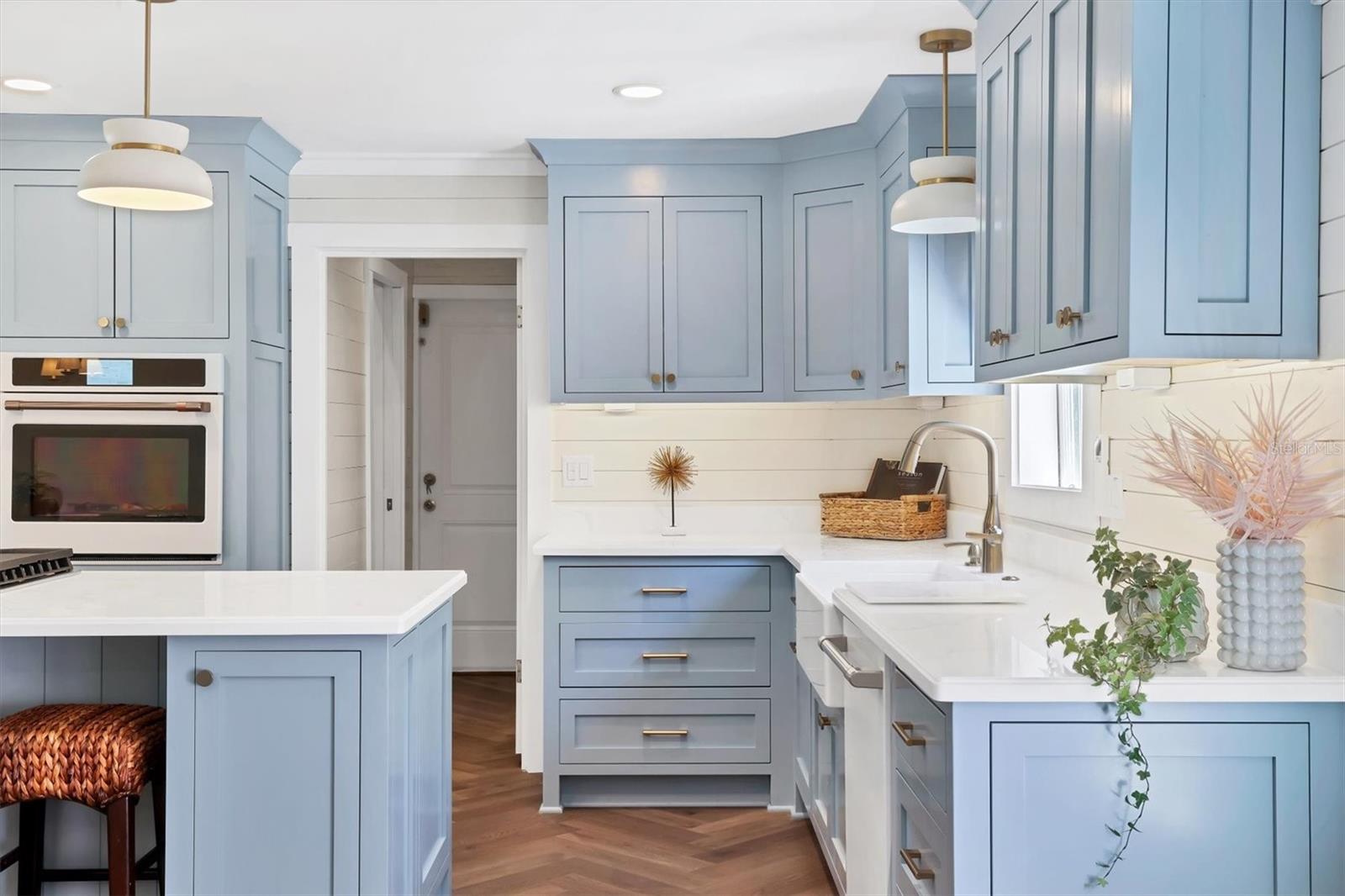 Image 21 of 43 For 2913 Gulf Drive