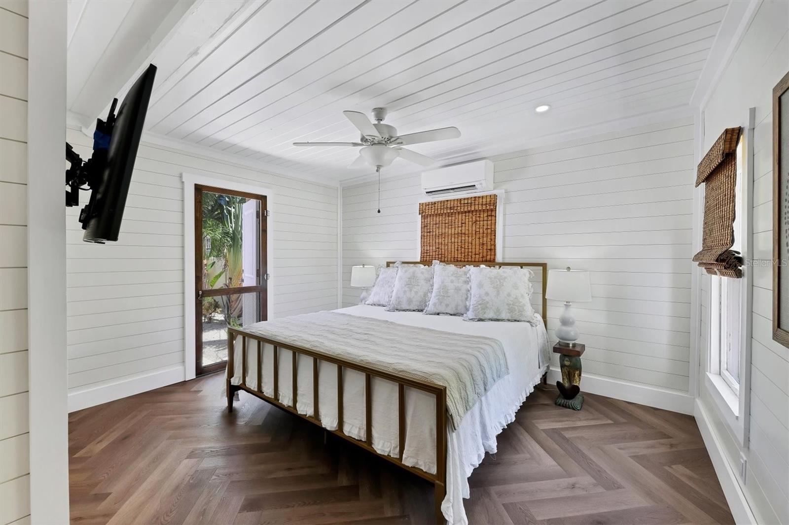 Image 25 of 43 For 2913 Gulf Drive