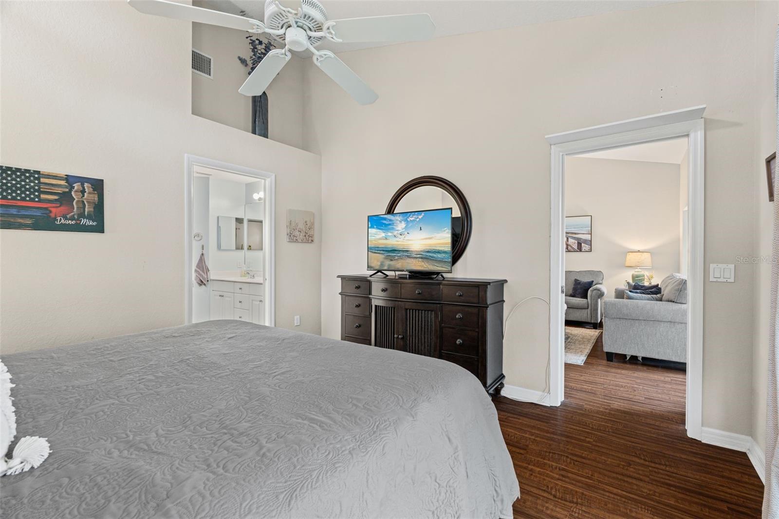 Image 20 of 75 For 6736 Fairview Terrace 6736