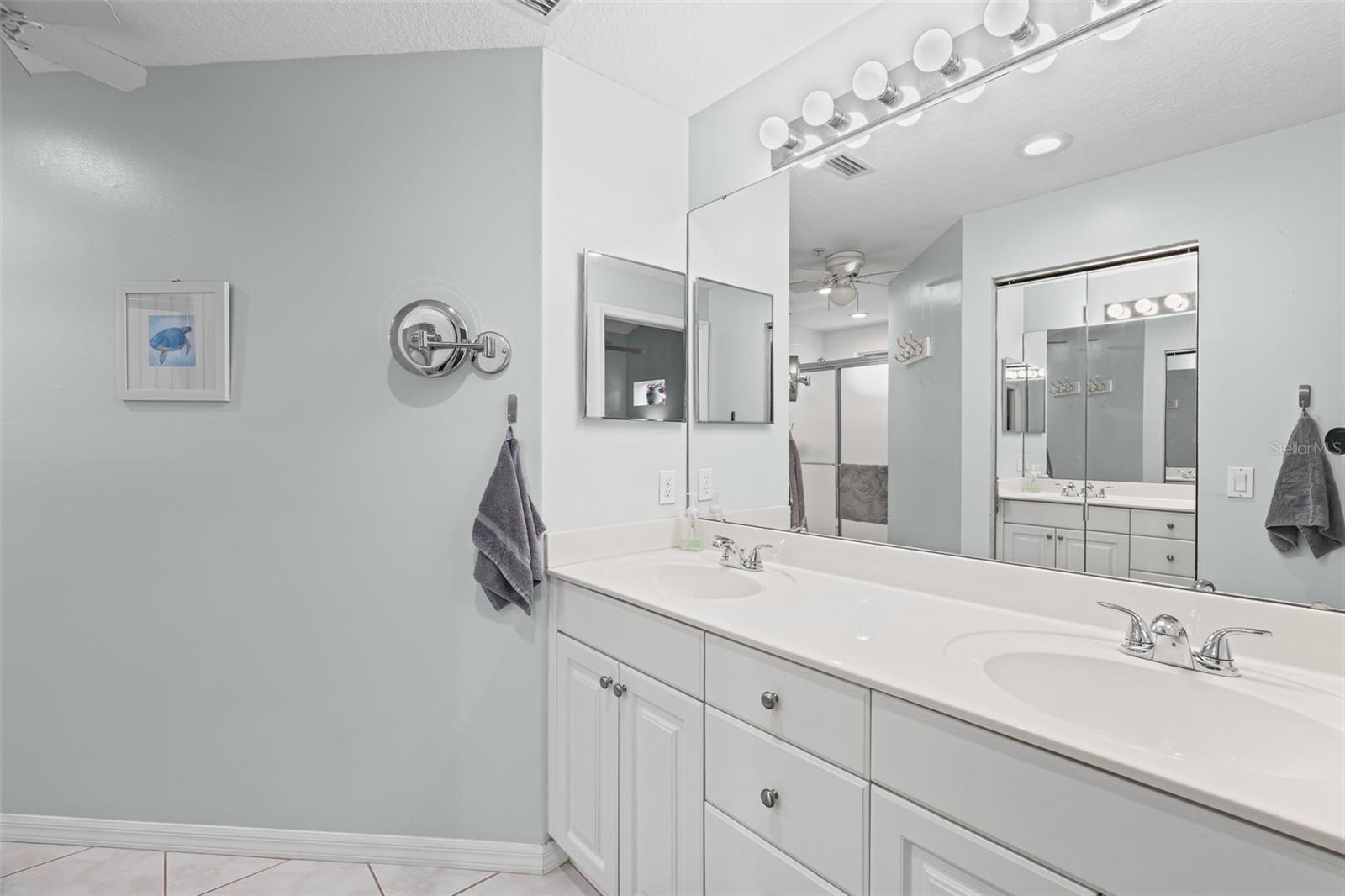 Image 23 of 75 For 6736 Fairview Terrace 6736