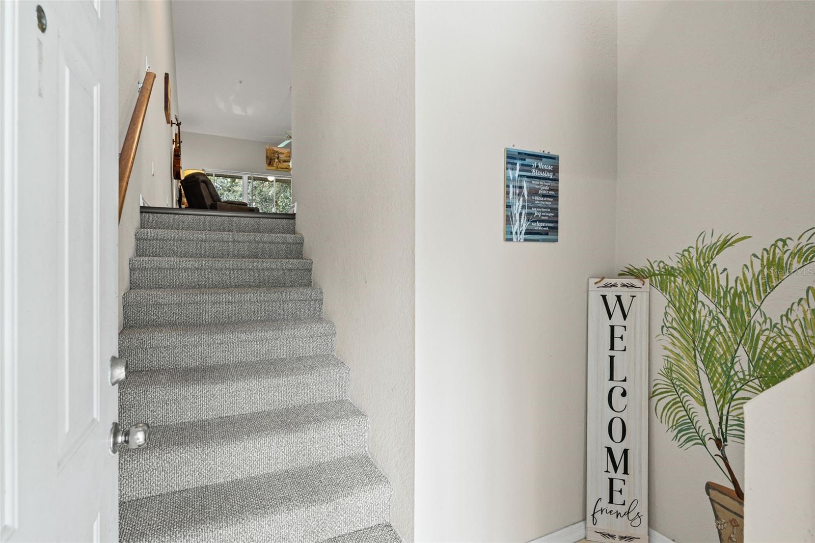 Image 8 of 75 For 6736 Fairview Terrace 6736