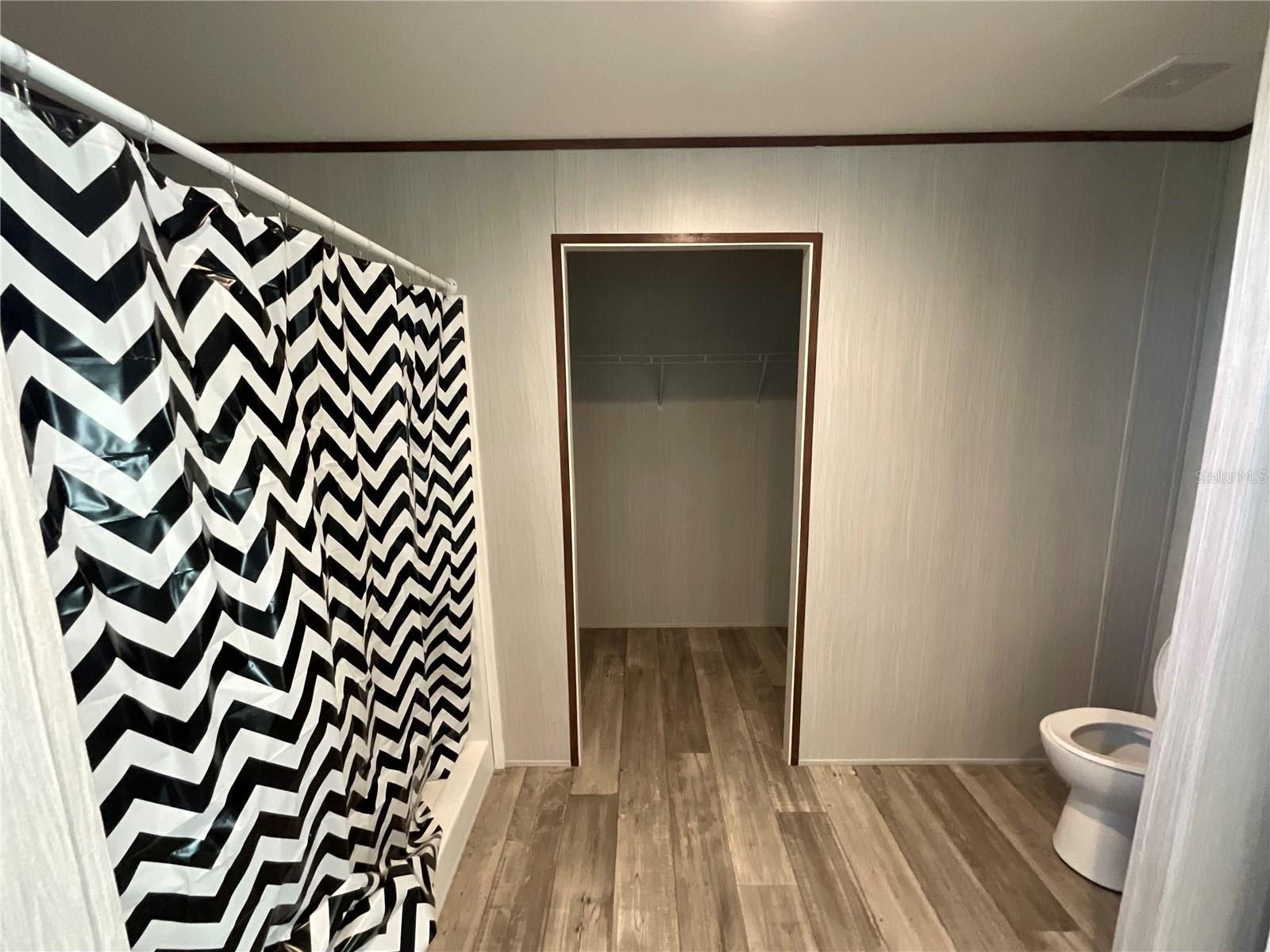 Image 7 of 16 For 4327 Airport Road