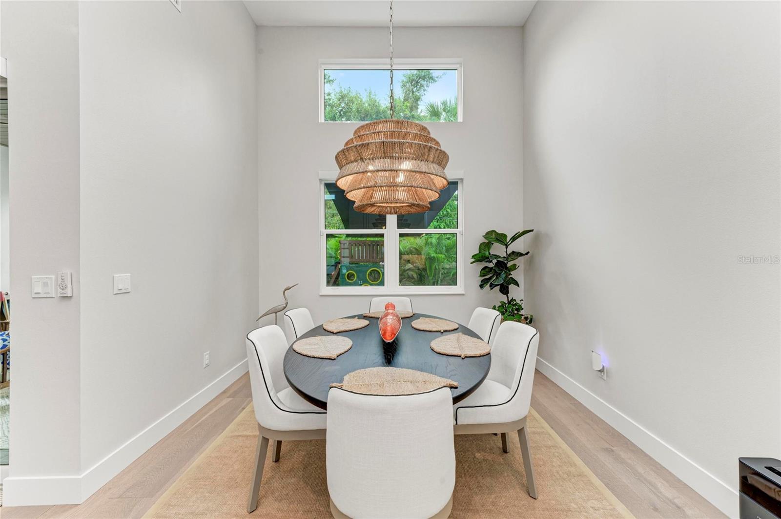 Image 15 of 67 For 2524 Arlington Street