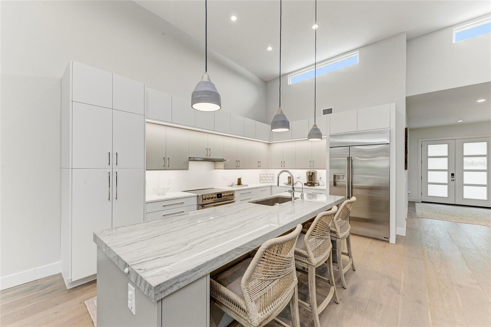 Image 20 of 67 For 2524 Arlington Street